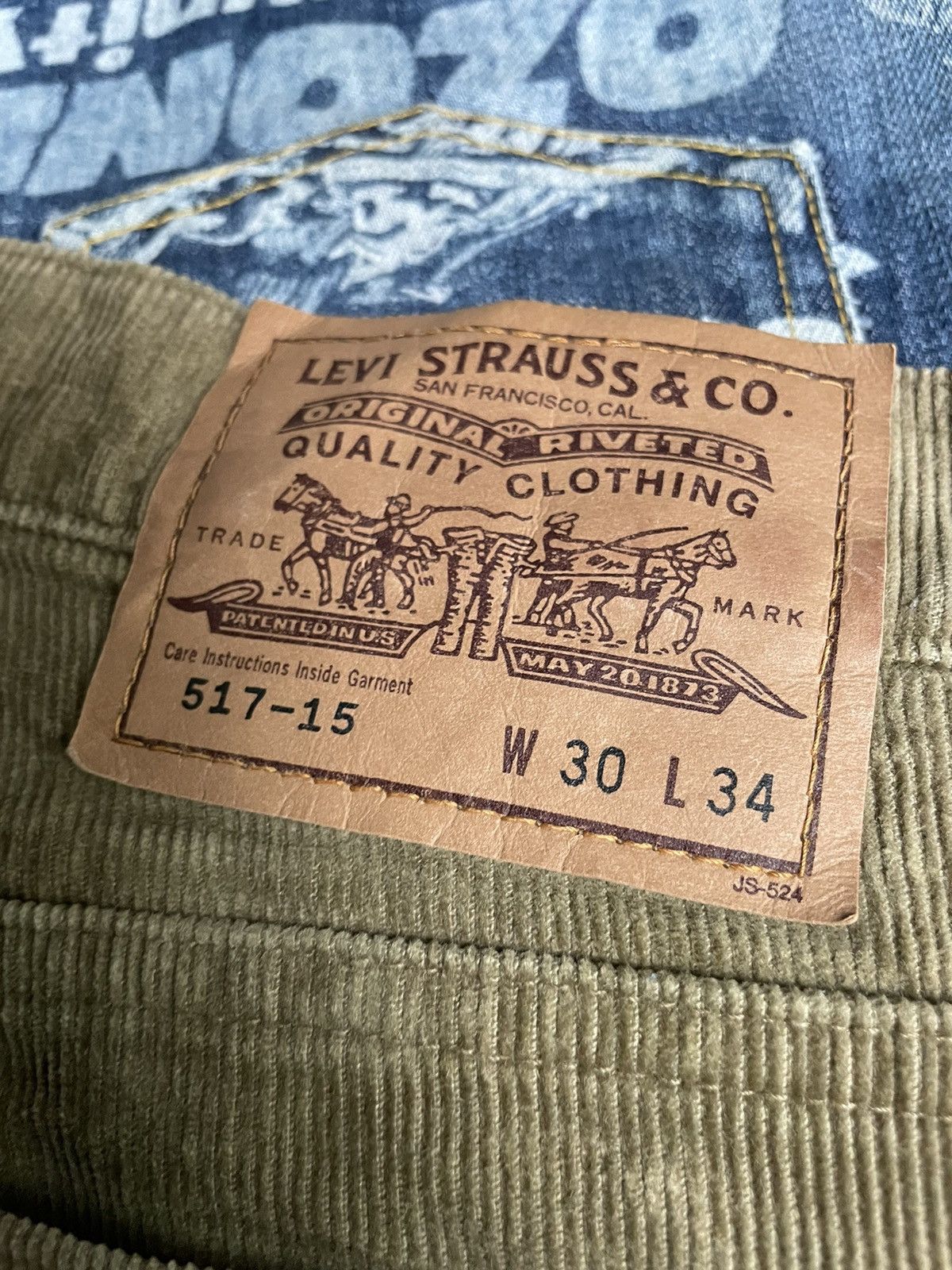 Levi's Vintage Levi’s 517 Corduroy Flare Jeans Size US 30 / EU 46 - 15 Thumbnail