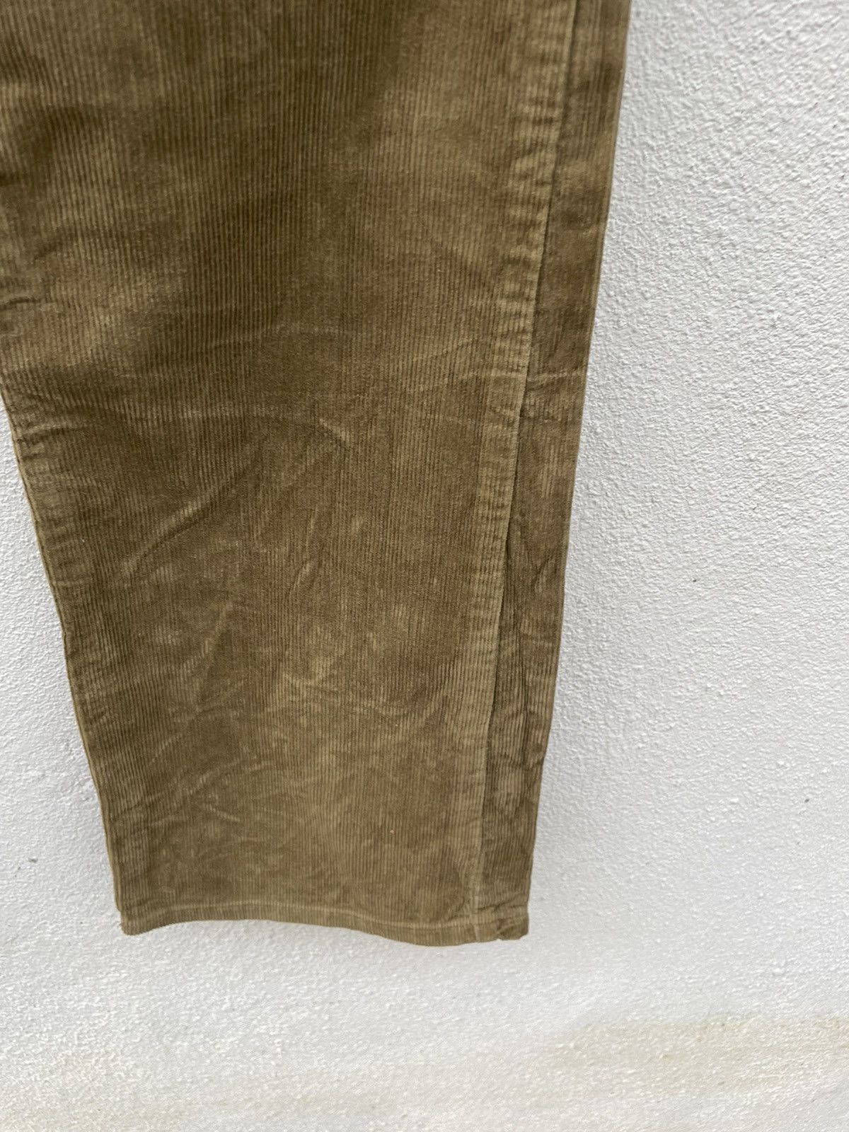 Levi's Vintage Levi’s 517 Corduroy Flare Jeans Size US 30 / EU 46 - 5 Thumbnail