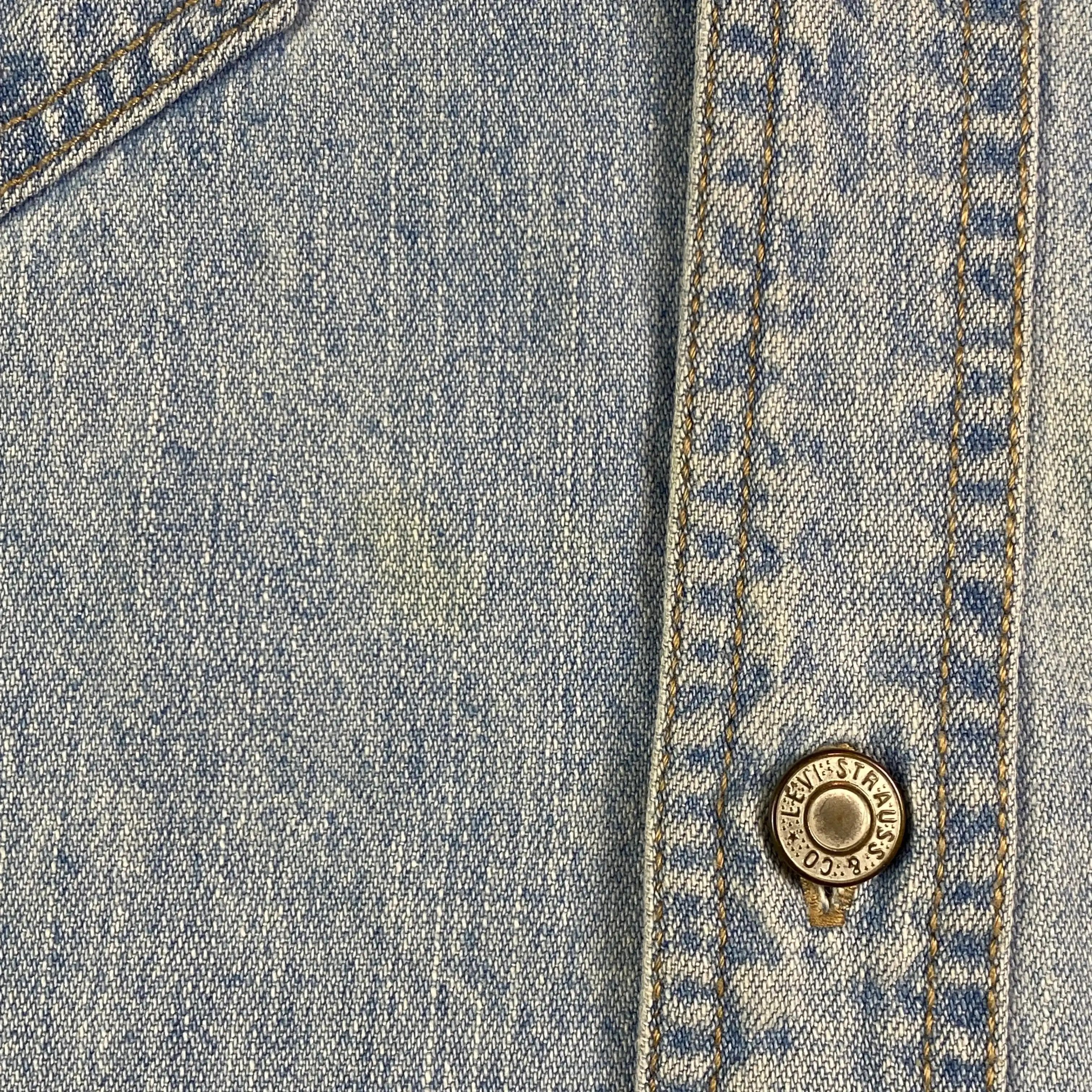 Levi's Mens Denim Shirt Long Sleeve Levis Vintage Size S Size US S / EU 44-46 / 1 - 5 Thumbnail