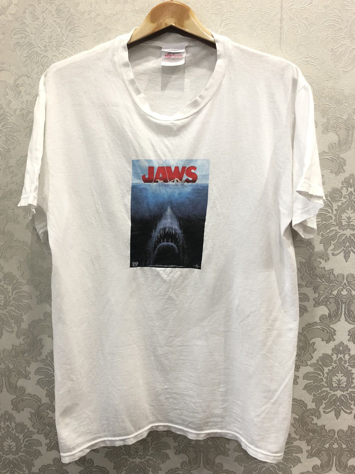Universal Studios × Vintage JAWS the movie Size US M / EU 48-50 / 2 - 1 Thumbnail