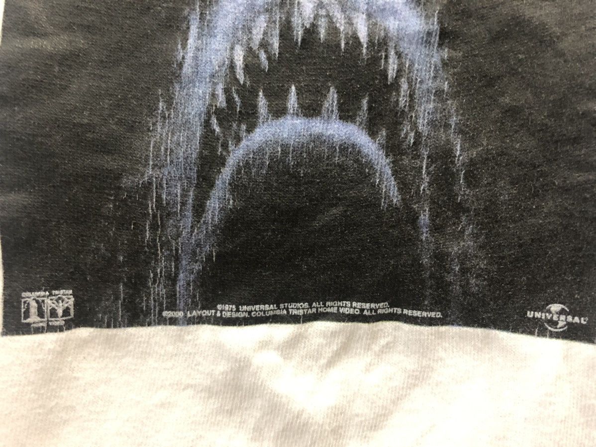 Universal Studios × Vintage JAWS the movie Size US M / EU 48-50 / 2 - 3 Thumbnail