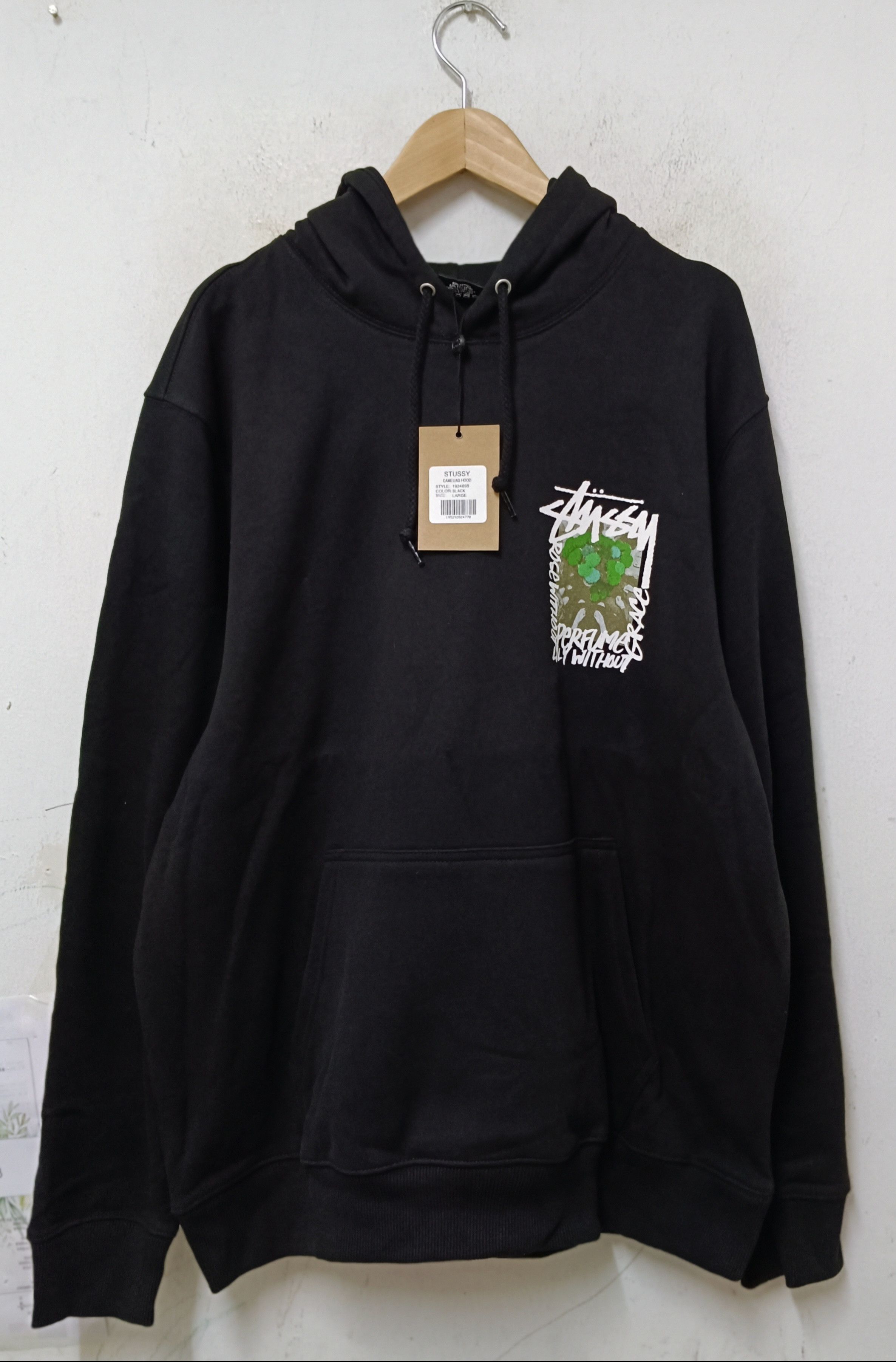 Hypebeast × Stussy Stussy Camellias Hoodie NWT Size US L / EU 52-54 / 3 - 4 Thumbnail