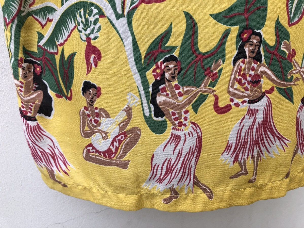 Diamond Head 80s Diamond Head Banana Leaves Hula Girl Rayon Hawaiian Size US M / EU 48-50 / 2 - 17 Thumbnail