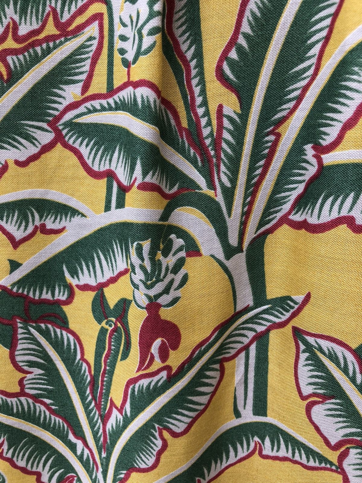 Diamond Head 80s Diamond Head Banana Leaves Hula Girl Rayon Hawaiian Size US M / EU 48-50 / 2 - 19 Thumbnail