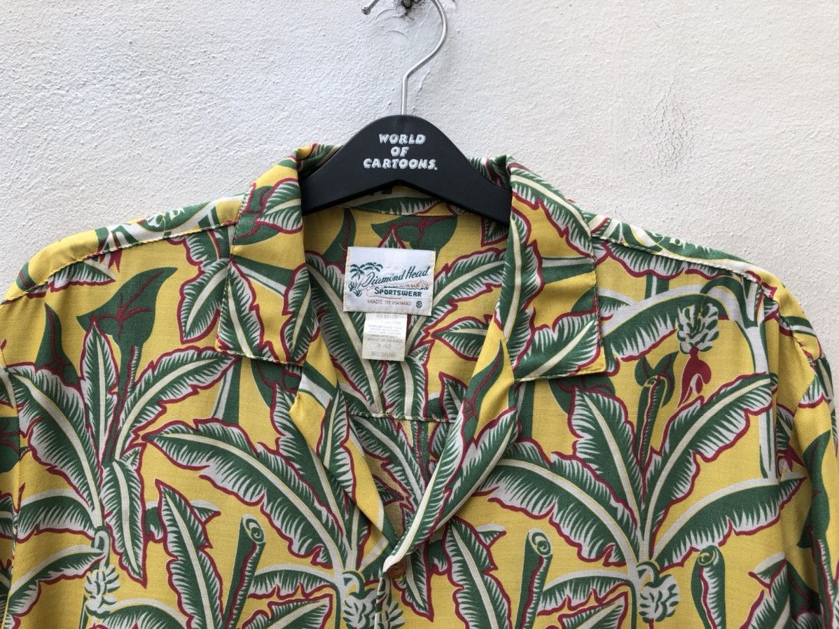 Diamond Head 80s Diamond Head Banana Leaves Hula Girl Rayon Hawaiian Size US M / EU 48-50 / 2 - 6 Thumbnail