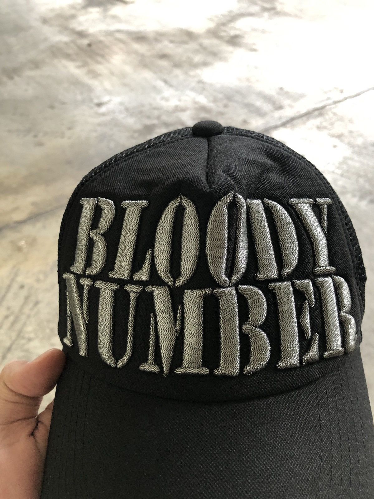 Japanese Brand STRUGGLE JAPAN “BLOODY NUMBER” TRUCKER CAP HATS Size ONE SIZE - 2 Thumbnail