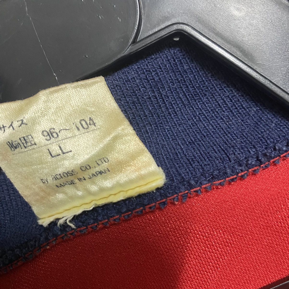 Vintage Vintage England Jersey 1990 Template Size US M / EU 48-50 / 2 - 14 Thumbnail