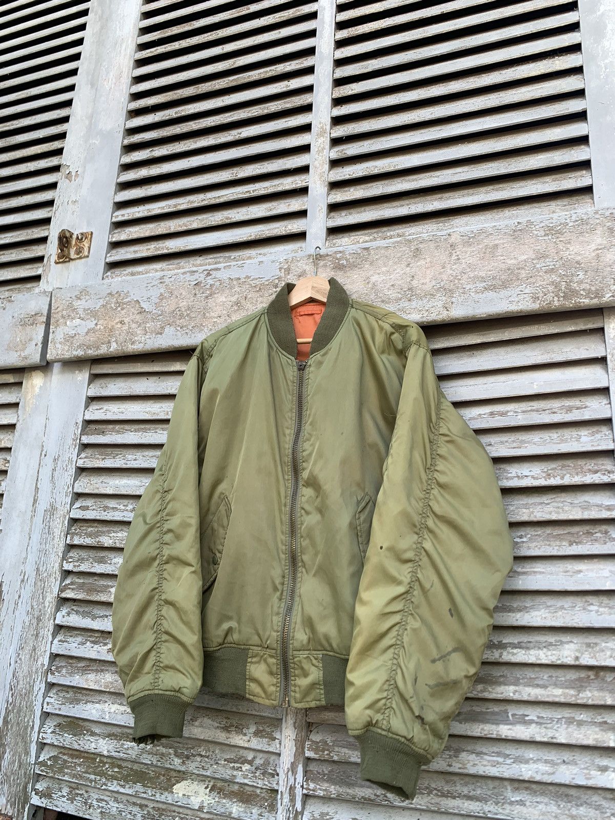 Vintage 🪖Vintage THRASHED MA-1 Man Intermediate Bomber Jacket Size US L / EU 52-54 / 3 - 7 Thumbnail
