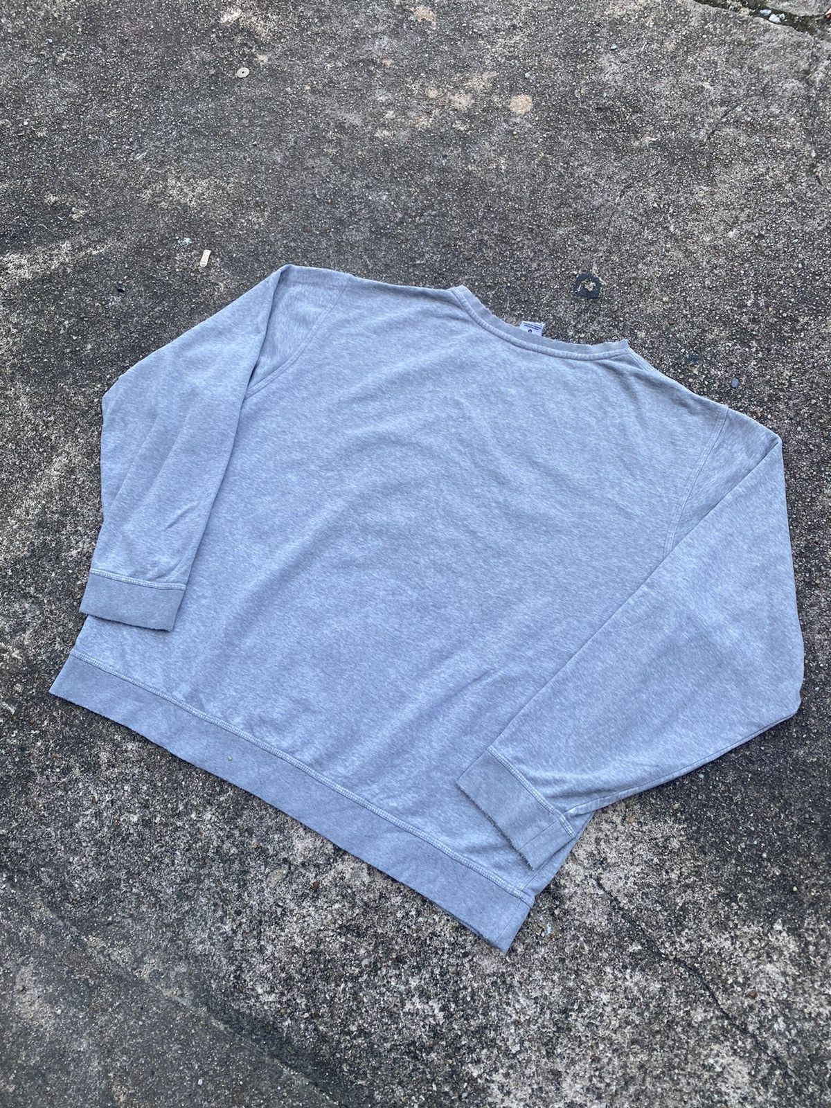Nike Vintage Distressed Nike Center Swoosh Sweatshirt Oversized Size US XXL / EU 58 / 5 - 6 Thumbnail