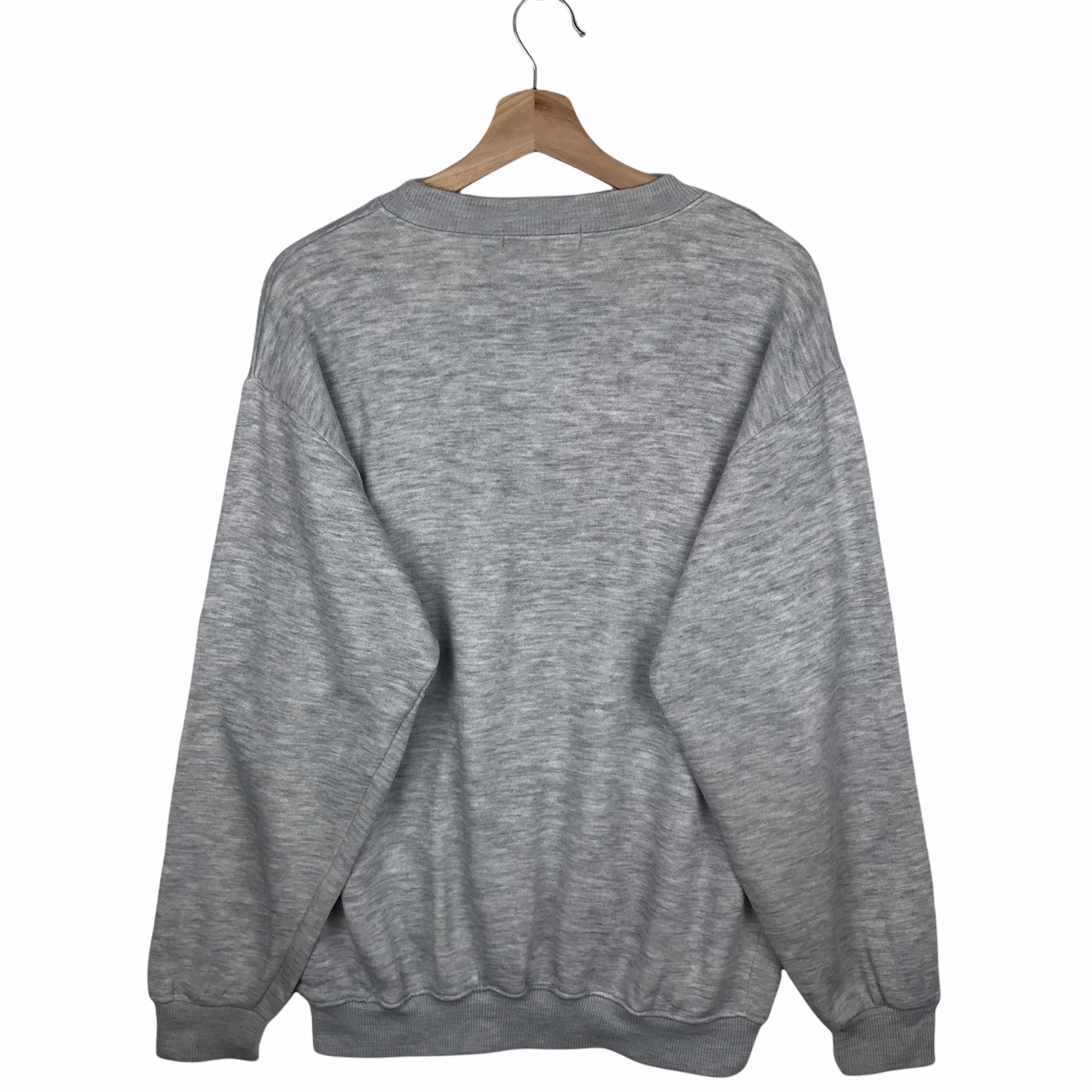 Pierre Balmain Vintage Pierre Balmain Embroidered Logo Sweatshirt Size US M / EU 48-50 / 2 - 5 Thumbnail