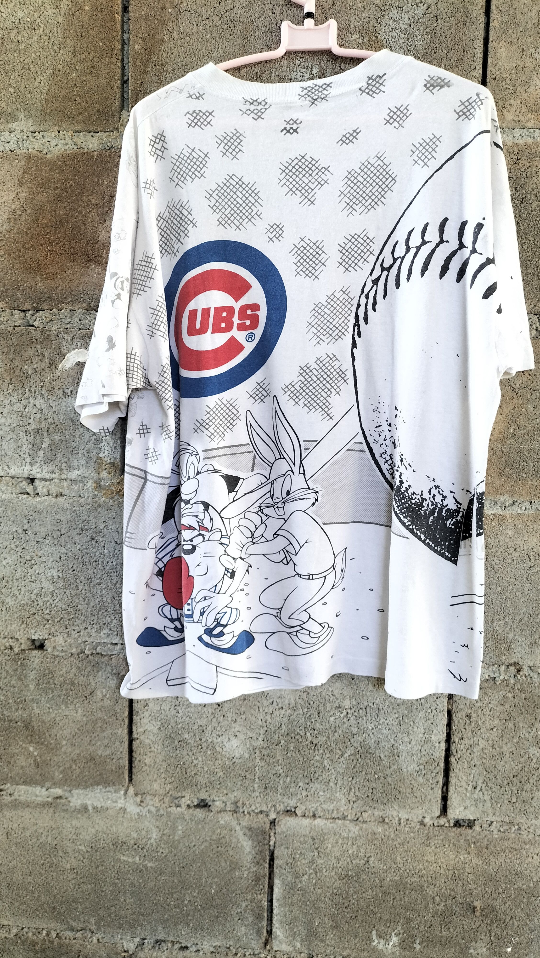 MLB Vintage 90s Warner Bros x Cubs MLB 1993 Cartoon Characters Size US L / EU 52-54 / 3 - 8 Thumbnail