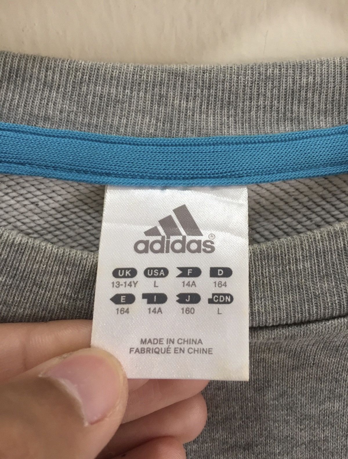 Adidas Vintage Adidas Sweatshirt Size US M / EU 48-50 / 2 - 4 Thumbnail