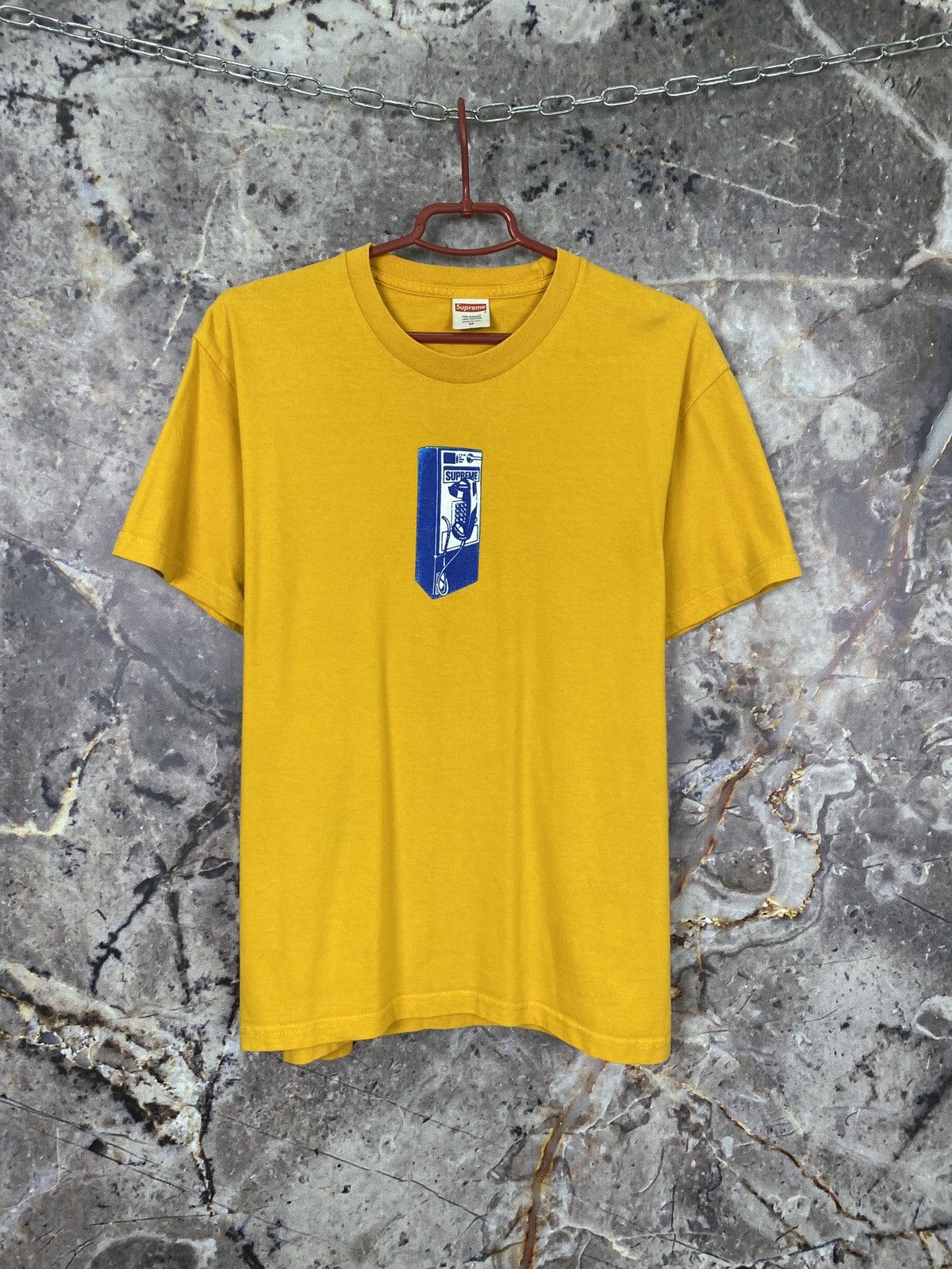 Vintage Men’s Supreme Telephone Booth T Shirt Size M Size US M / EU 48-50 / 2 - 1 Thumbnail