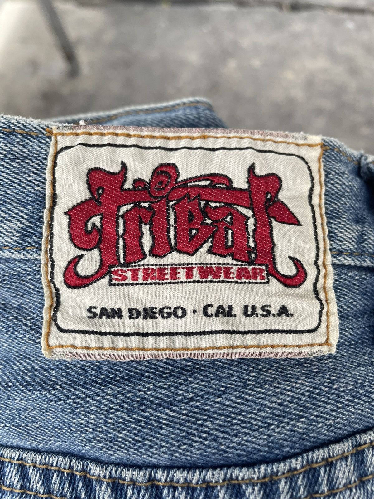 Tribal Streetwear × Vintage Vintage Tribal American Streetwear Jeans Pants Old Thai Shop Size US 36 / EU 52 - 1 Thumbnail