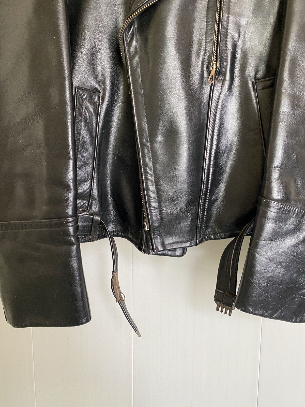 Vintage Rare Vintage 40s Horsehide Motorcycle Leather Biker Jacket Size US M / EU 48-50 / 2 - 3 Thumbnail