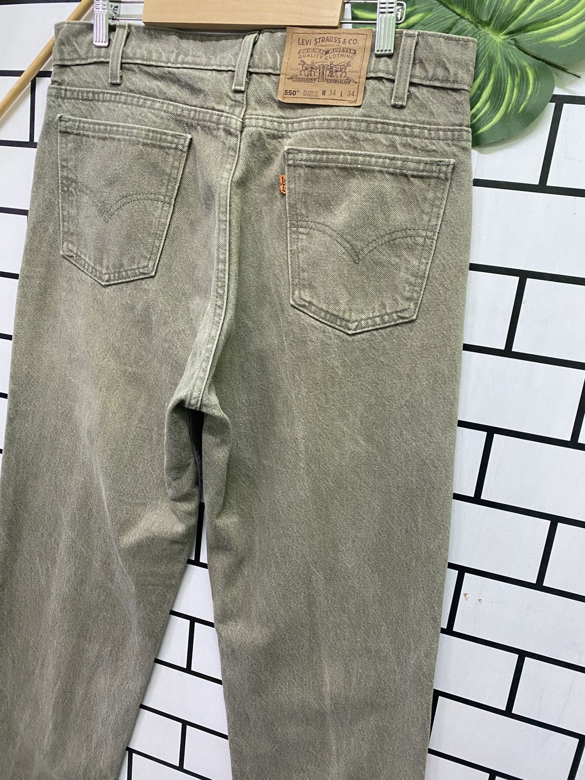 Levi's × Levi's Vintage Clothing × Vintage Vintage LEVIS Orange Tab Relaxed Fit Tapered leg USA denim Size US 33 - 15 Thumbnail