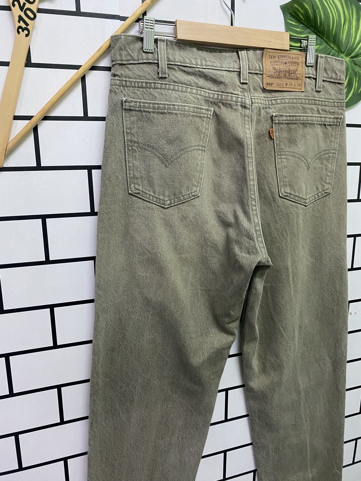 Levi's × Levi's Vintage Clothing × Vintage Vintage LEVIS Orange Tab Relaxed Fit Tapered leg USA denim Size US 33 - 14 Thumbnail