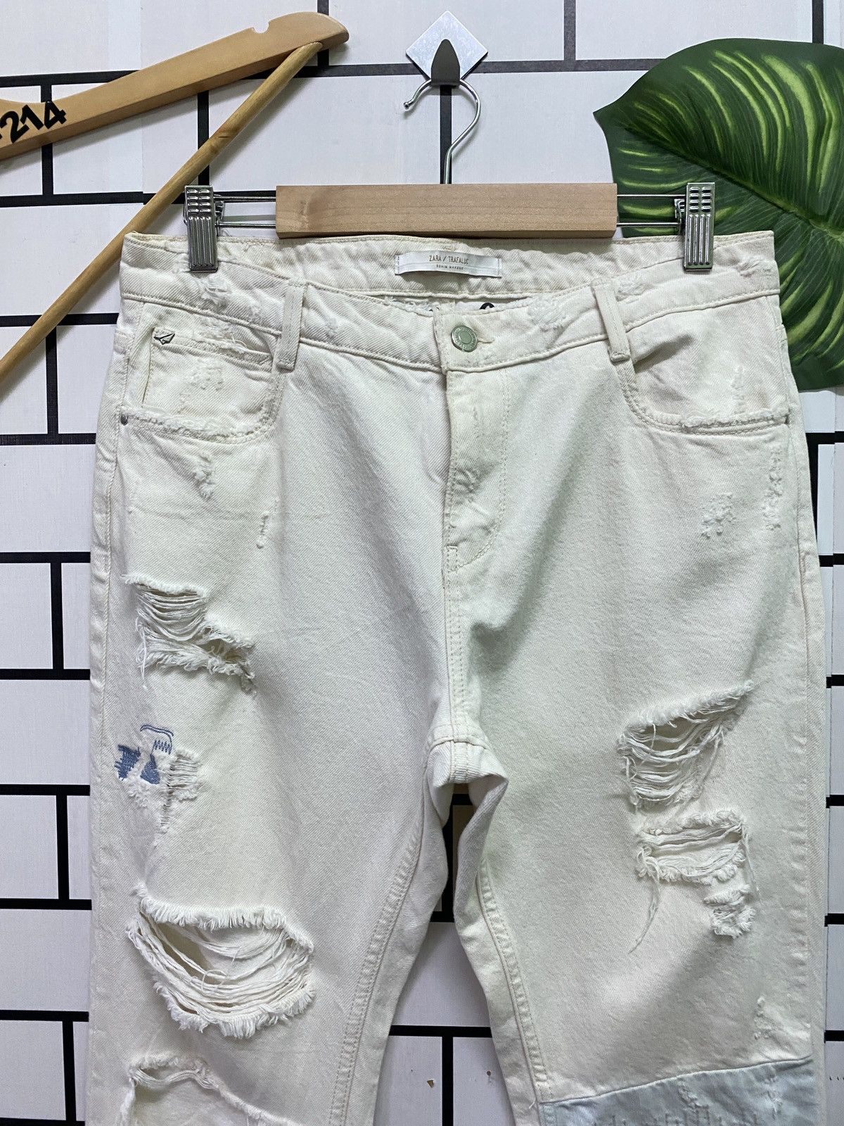 Designer × Zara ZARA TRAFALUC Denim Maker Patchwork/ Shisako Distressd Denim Size US 30 / EU 46 - 3 Thumbnail