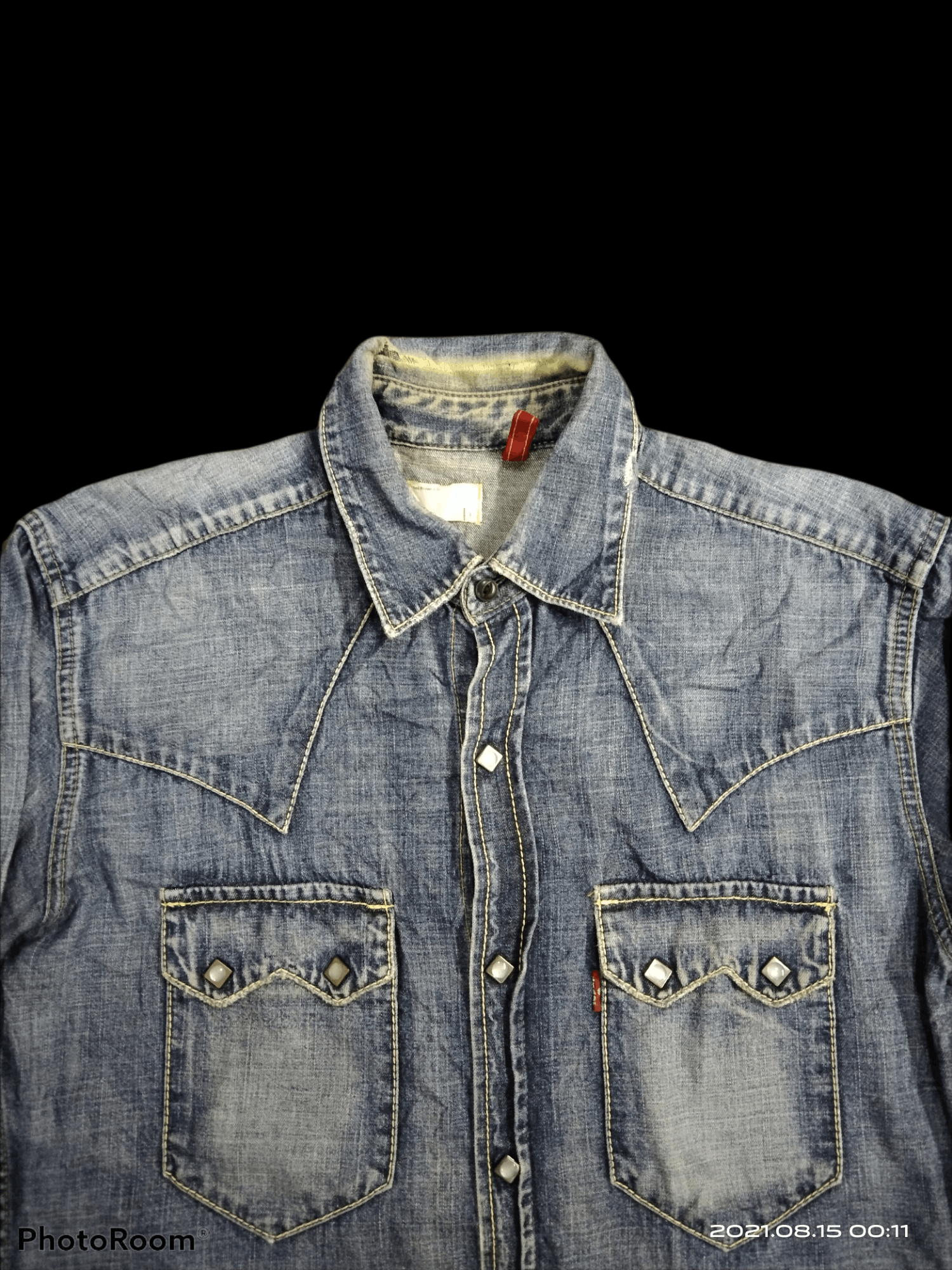 Levi's THRASH LEVIS STONE BUTTON UP DENIM SHIRT Size US M / EU 48-50 / 2 - 5 Thumbnail