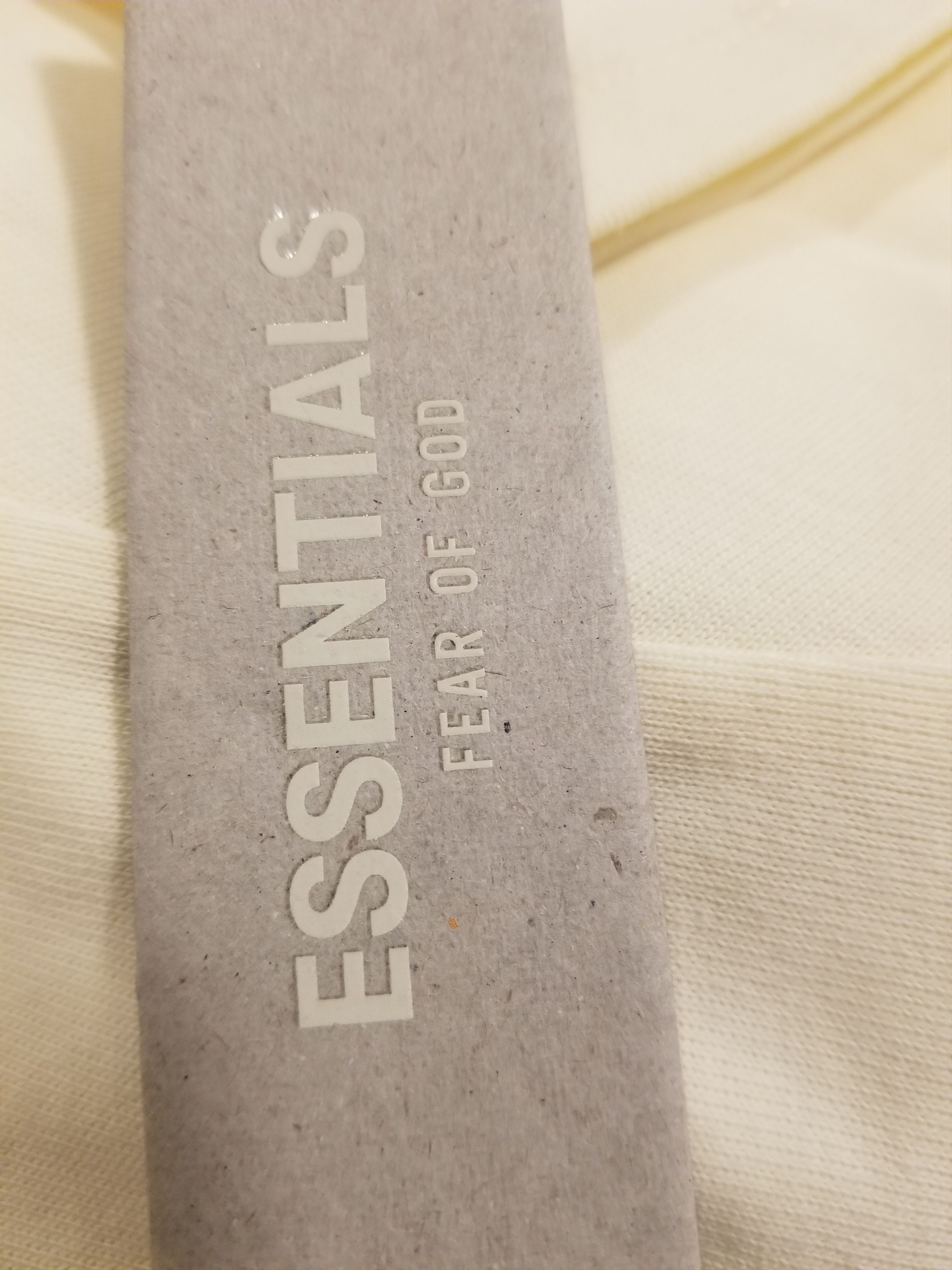 Fear of God Fear of god essentials SS21 cream shortsleeve tee Size US S / EU 44-46 / 1 - 7 Thumbnail