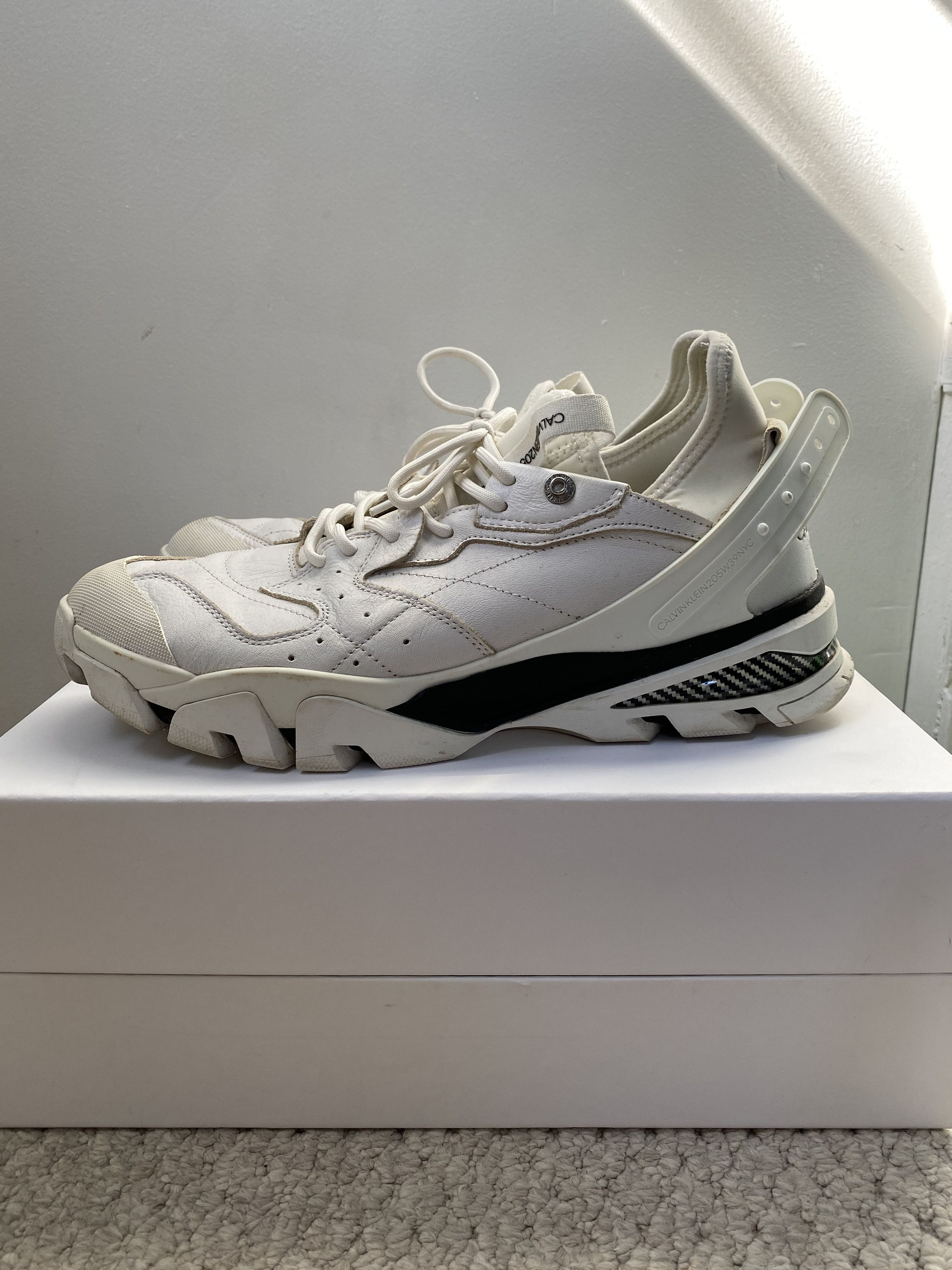 Calvin Klein 205W39NYC × Raf Simons Calvin Klein 205W39NYC White Carlos Size 13 Raf Simons Size US 13 / EU 46 - 2 Thumbnail