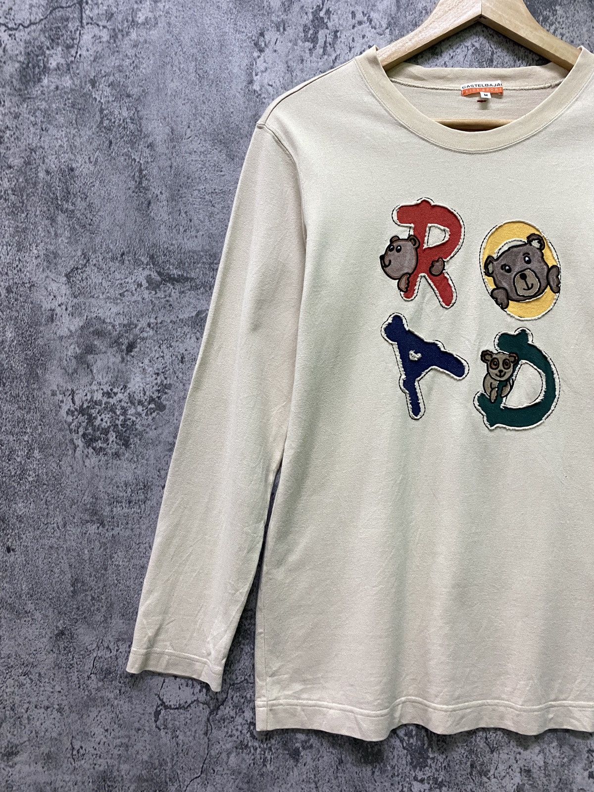 Jean Charles De Castelbajac CASTLEBAJAC Kids Sport Patches Long Slevess Tshirt Size US S / EU 44-46 / 1 - 4 Thumbnail