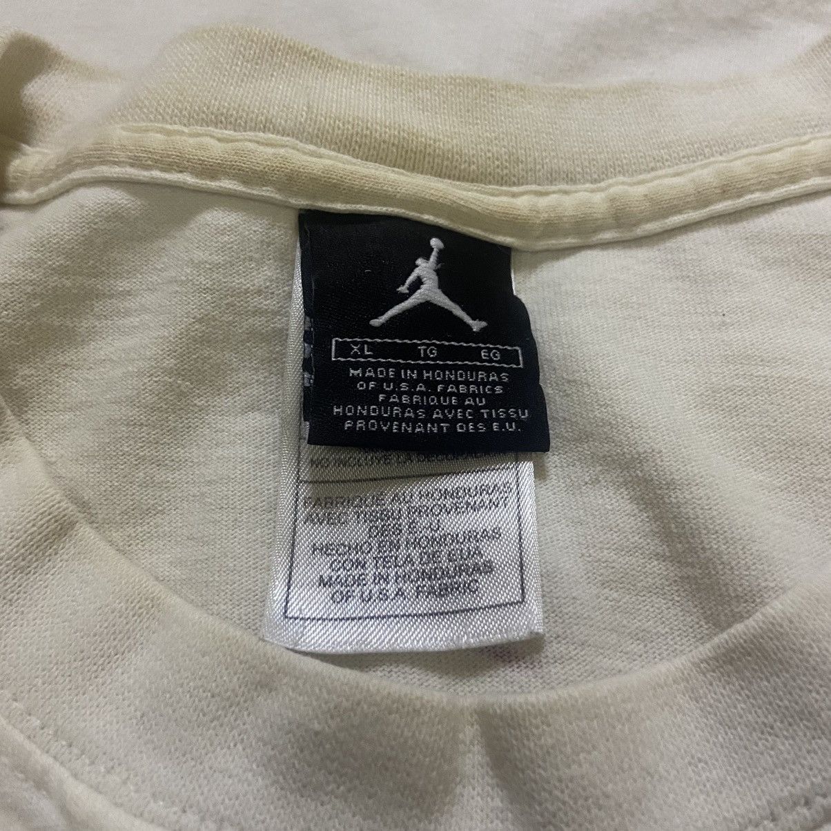 Jordan Brand Vintage Nike Air Jordan Tshirt Size US XXL / EU 58 / 5 - 5 Thumbnail