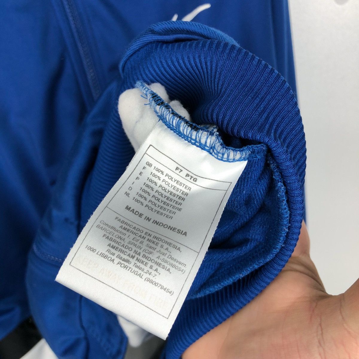 Nike × Vintage Vintage Nike Track Top sweater 90s full zip big logo mens L Size US L / EU 52-54 / 3 - 8 Thumbnail