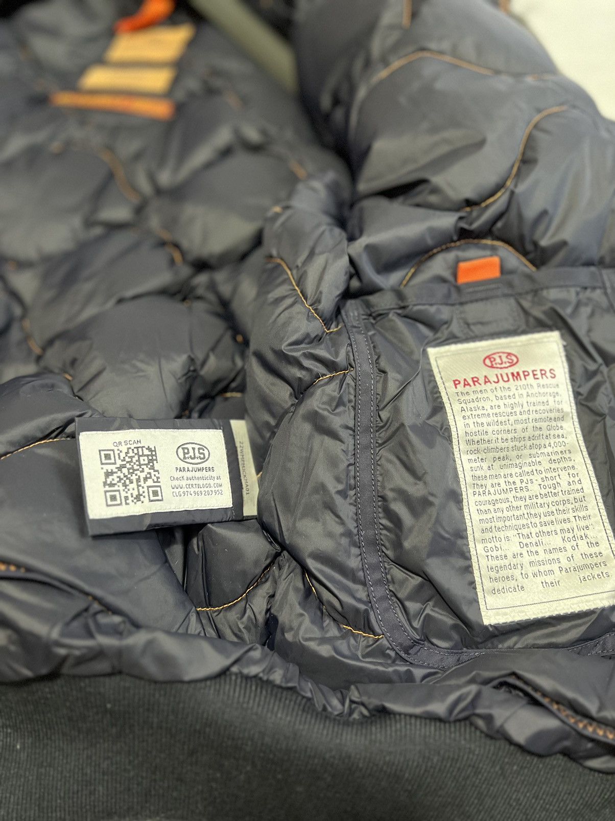 Parajumpers PARAJUMPER GOBI DOWN JACKET (XS/M) Size US M / EU 48-50 / 2 - 4 Thumbnail