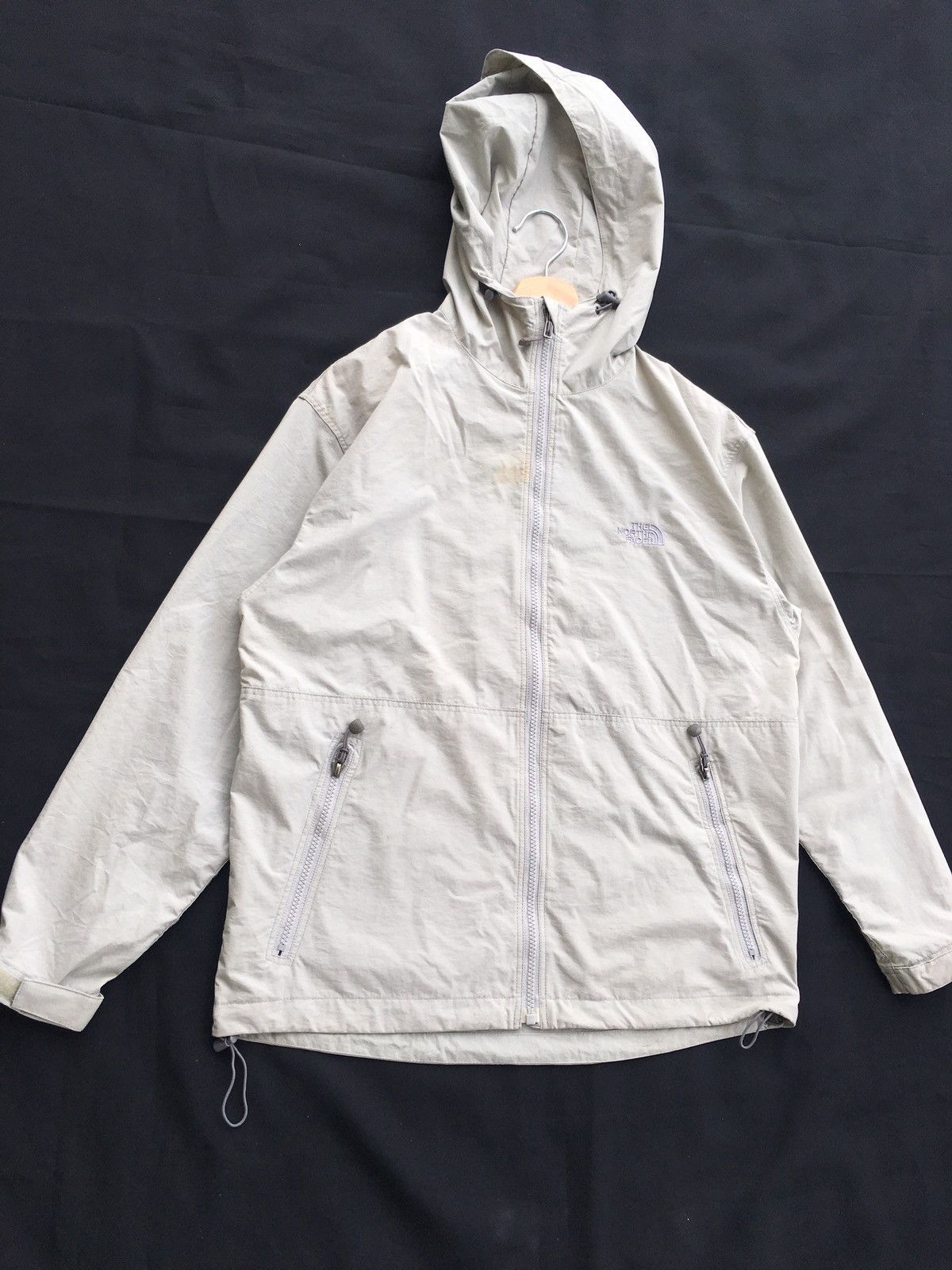 The North Face Rare The North Face Hoodie Windbreaker Size US L / EU 52-54 / 3 - 2 Thumbnail