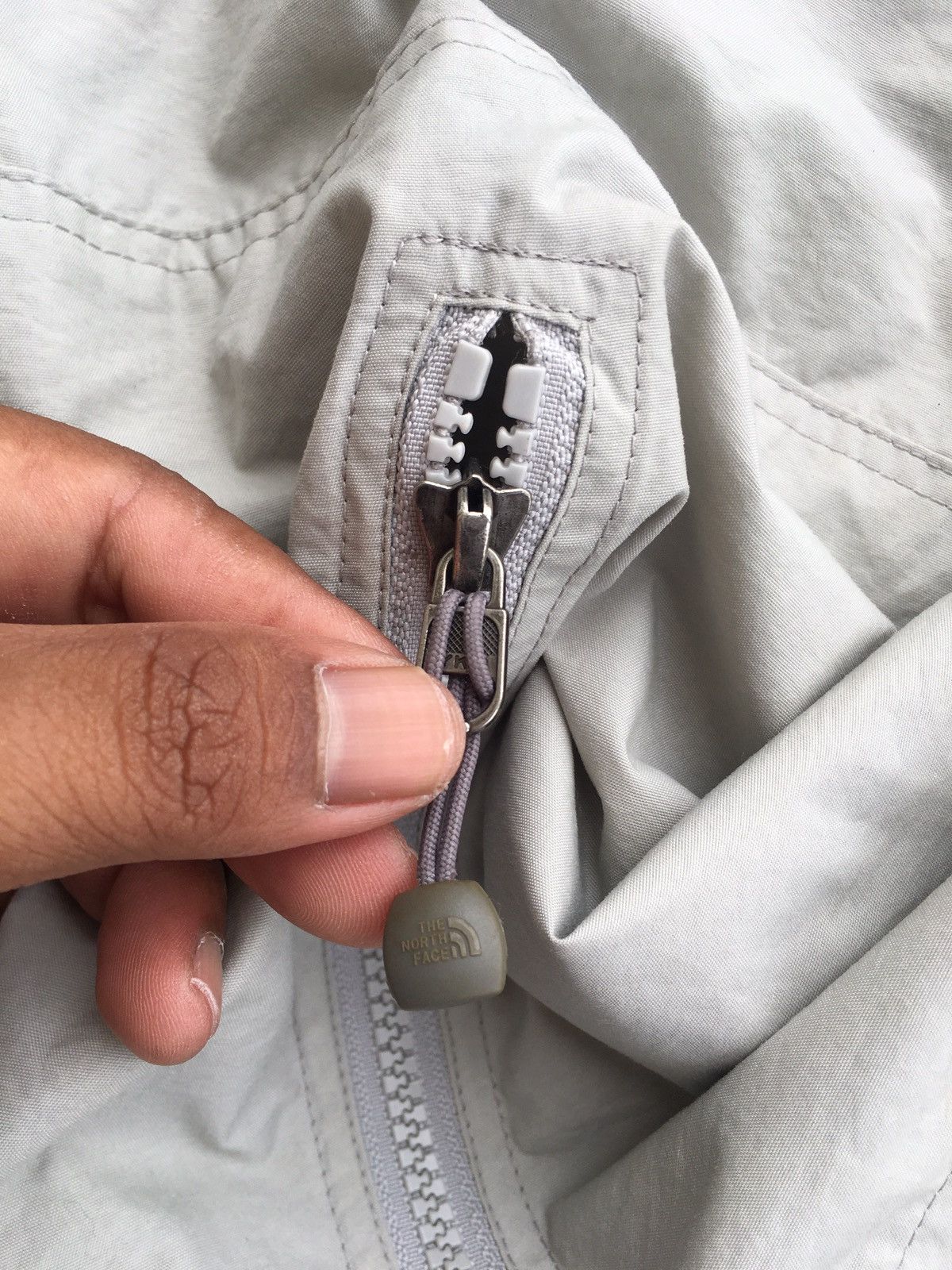 The North Face Rare The North Face Hoodie Windbreaker Size US L / EU 52-54 / 3 - 11 Thumbnail