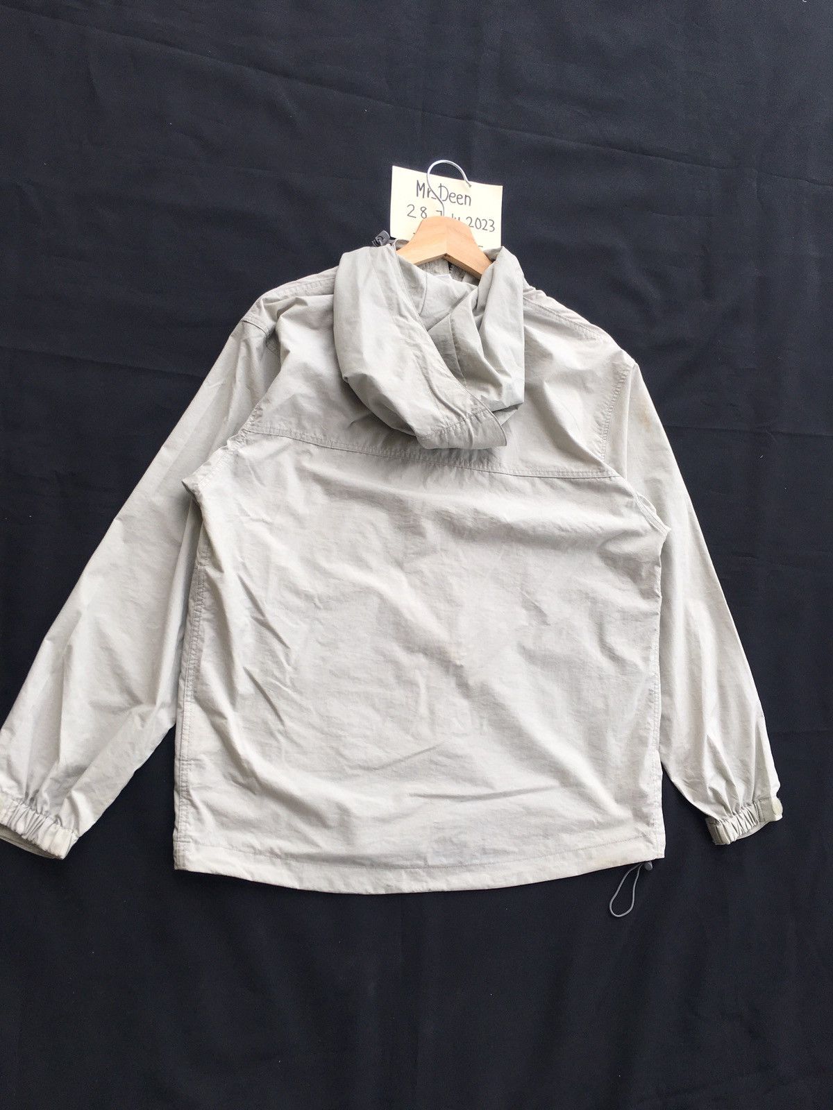The North Face Rare The North Face Hoodie Windbreaker Size US L / EU 52-54 / 3 - 15 Thumbnail