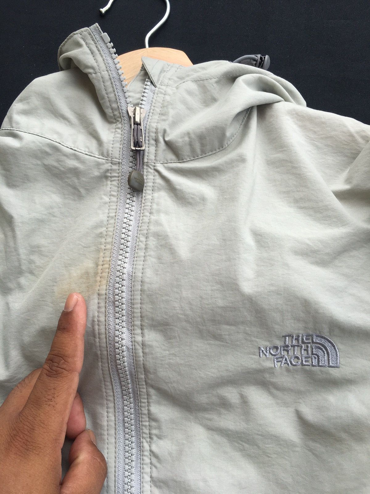 The North Face Rare The North Face Hoodie Windbreaker Size US L / EU 52-54 / 3 - 13 Thumbnail