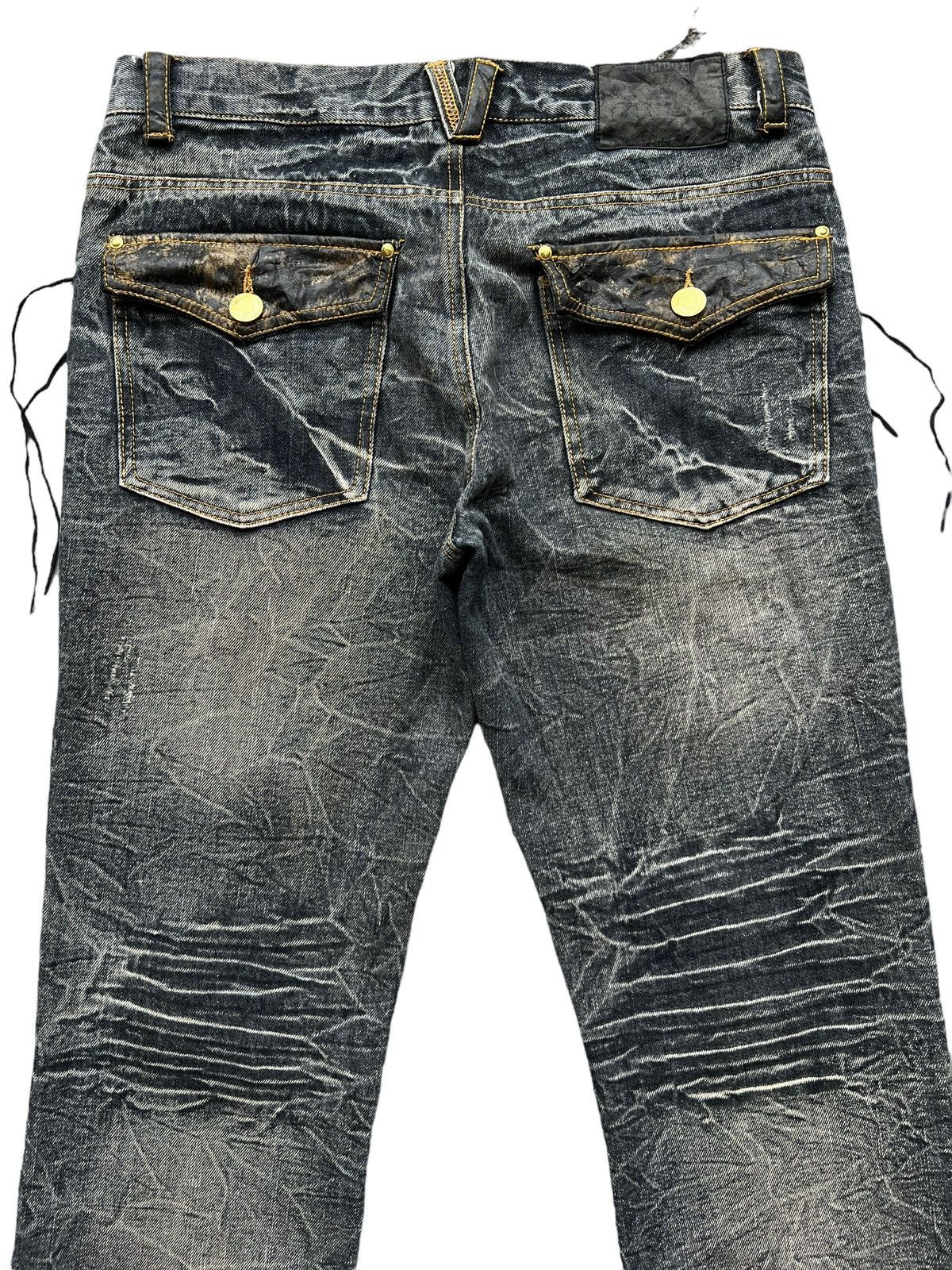 Lowbox Japan Distressed Bondage Flare Mudwash Jeans 34x33