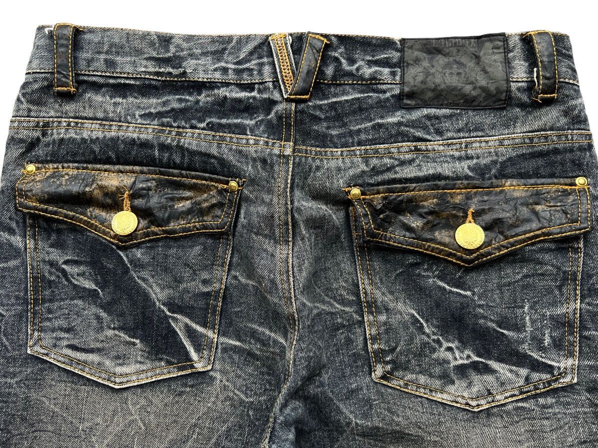 Lowbox Japan Distressed Bondage Flare Mudwash Jeans 34x33