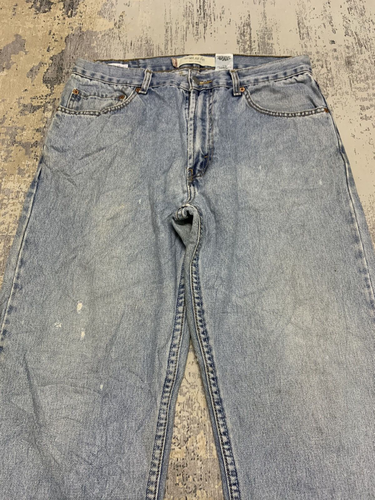 Levi's Vintage Levi’s 505 Regular Fit Distressed 90s Jeans Blue Size US 34 / EU 50 - 1 Thumbnail