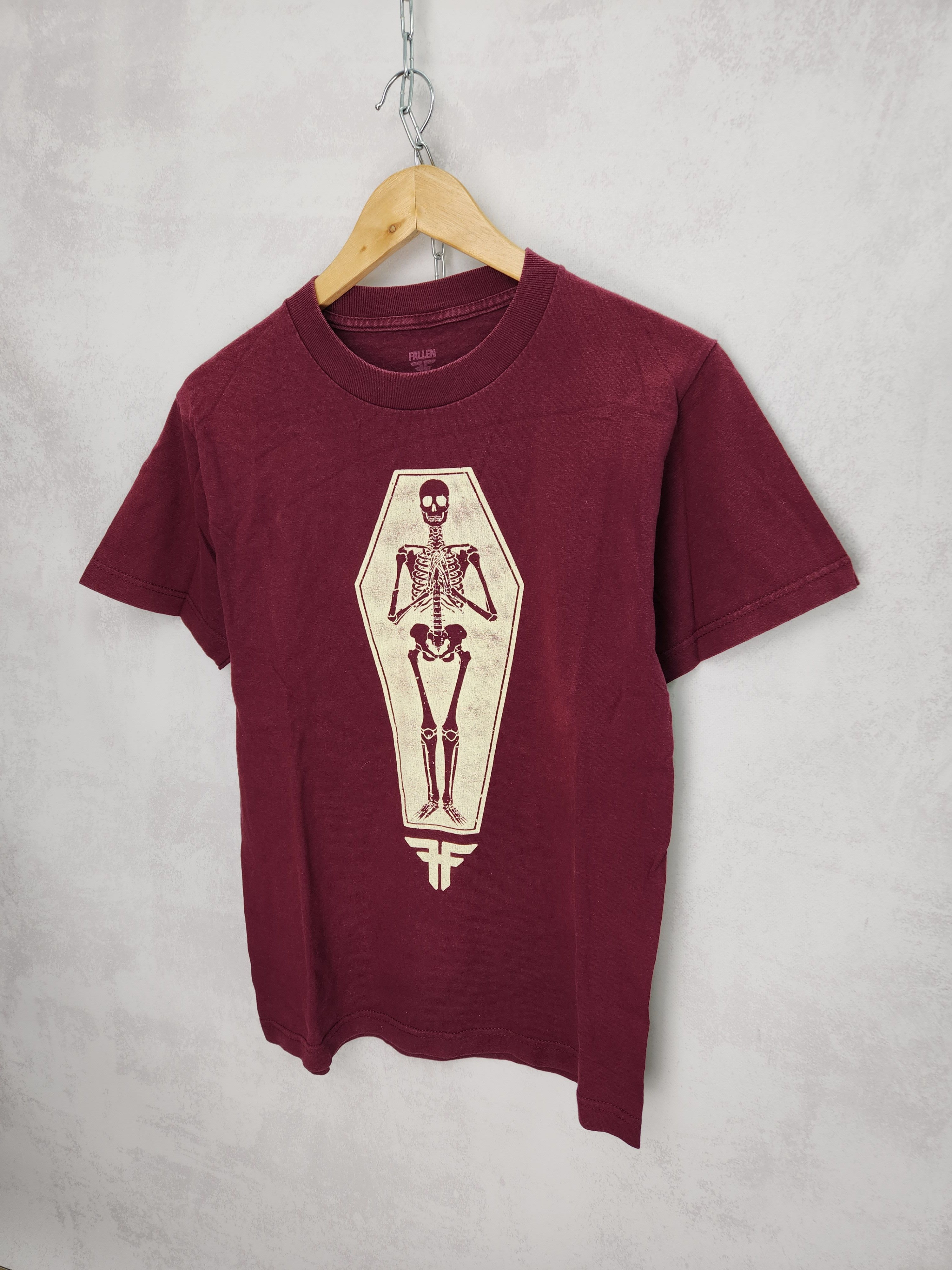 Fallen Vintage skate Fallen t shirt y2k Size US S / EU 44-46 / 1 - 2 Thumbnail