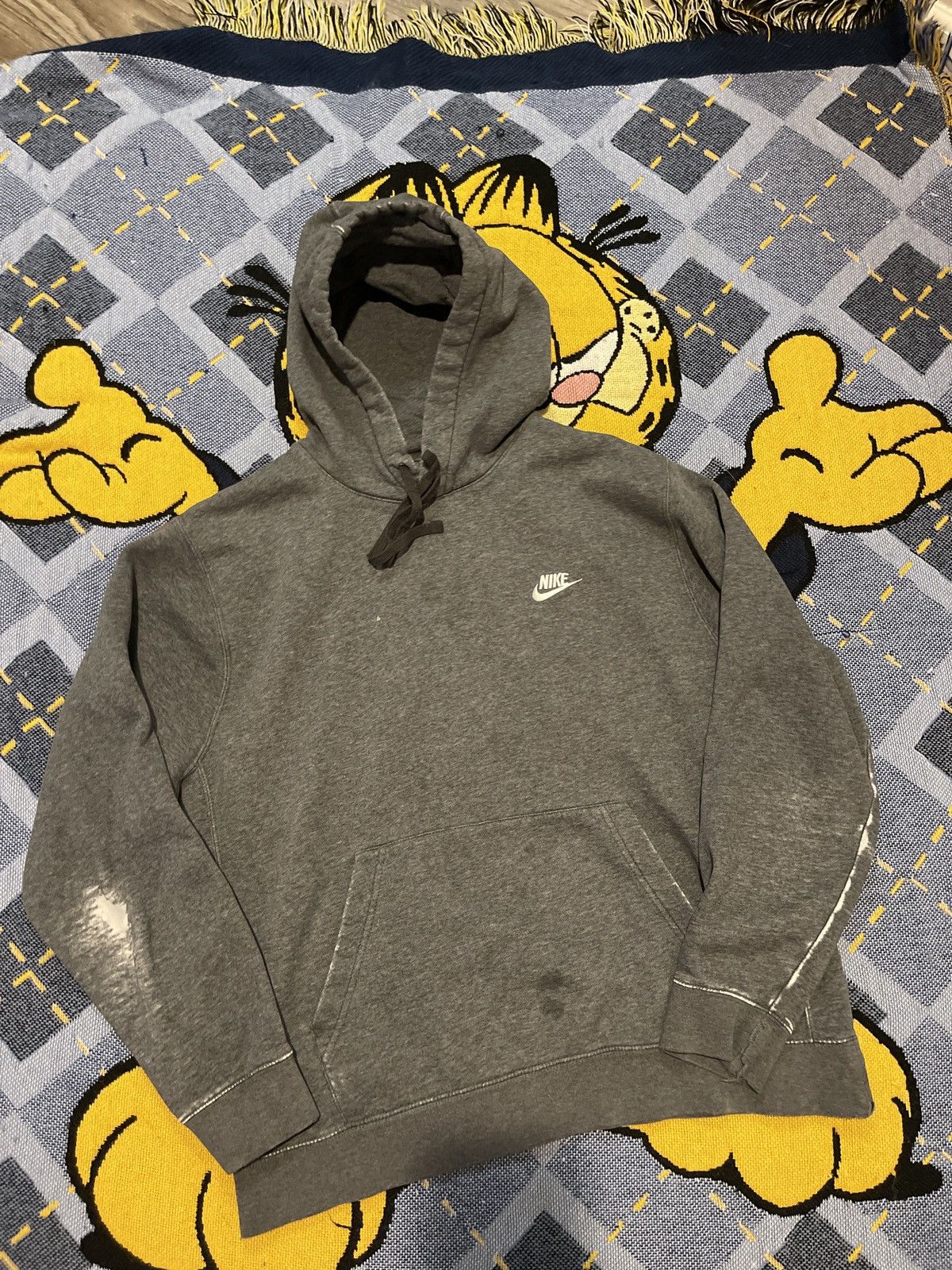 Vintage Vintage Y2K Distressed Nike Hoodie Size US L / EU 52-54 / 3 - 1 Thumbnail