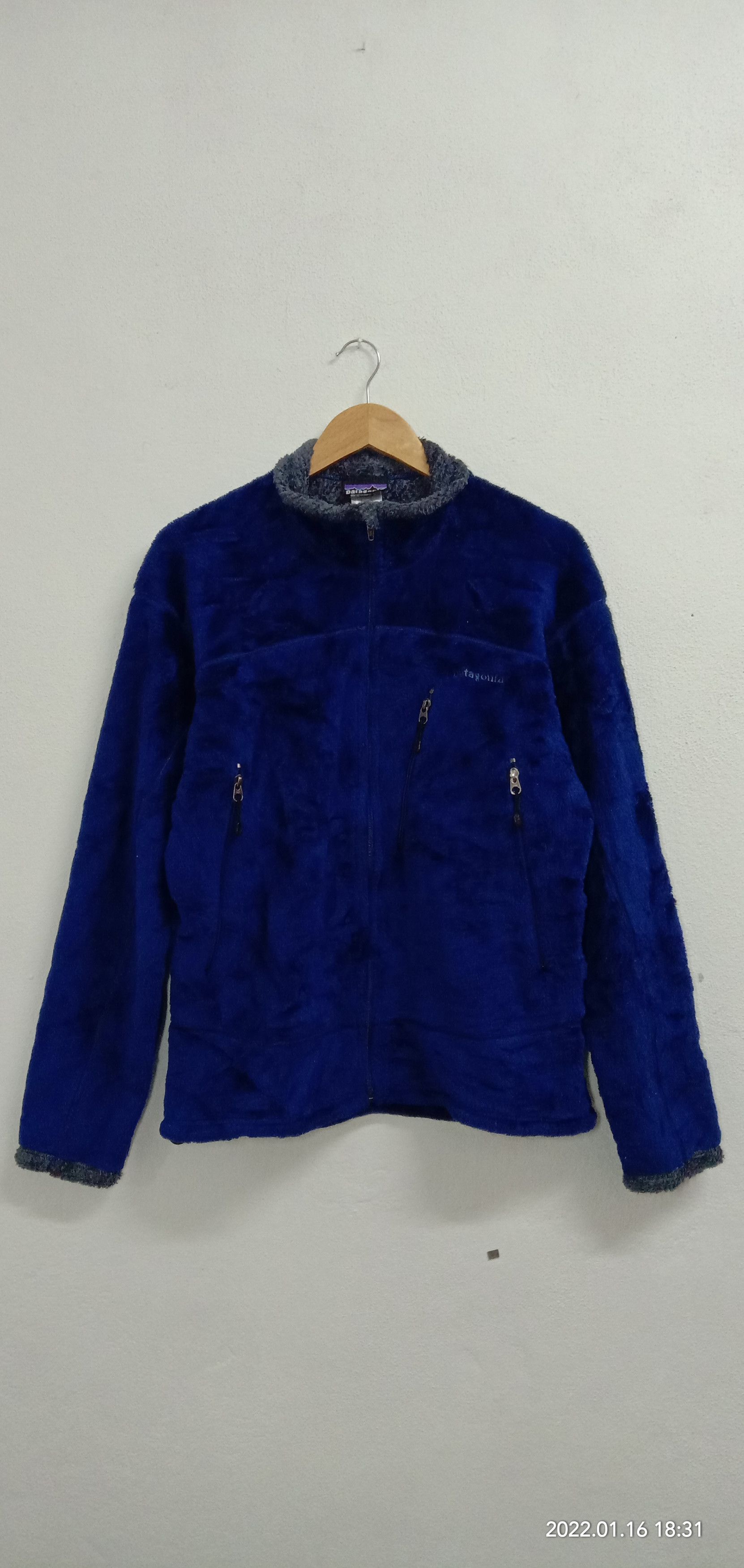 Patagonia Patagonia outdoor jacketes Fleece full zipper Size US M / EU 48-50 / 2 - 1 Thumbnail