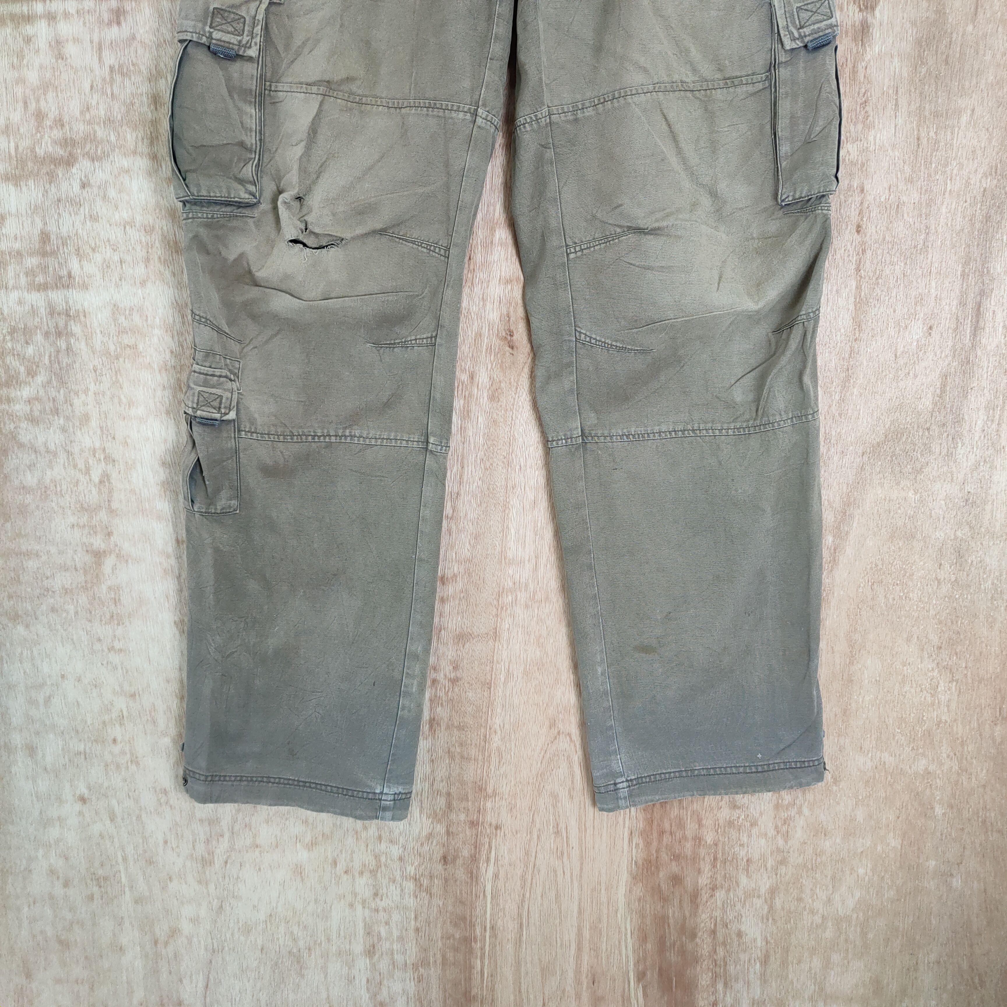 Japanese Brand VINTAGE JAPANESE FADED DISTRESSED KNEE CARGO PANTS Size US 32 / EU 48 - 3 Thumbnail