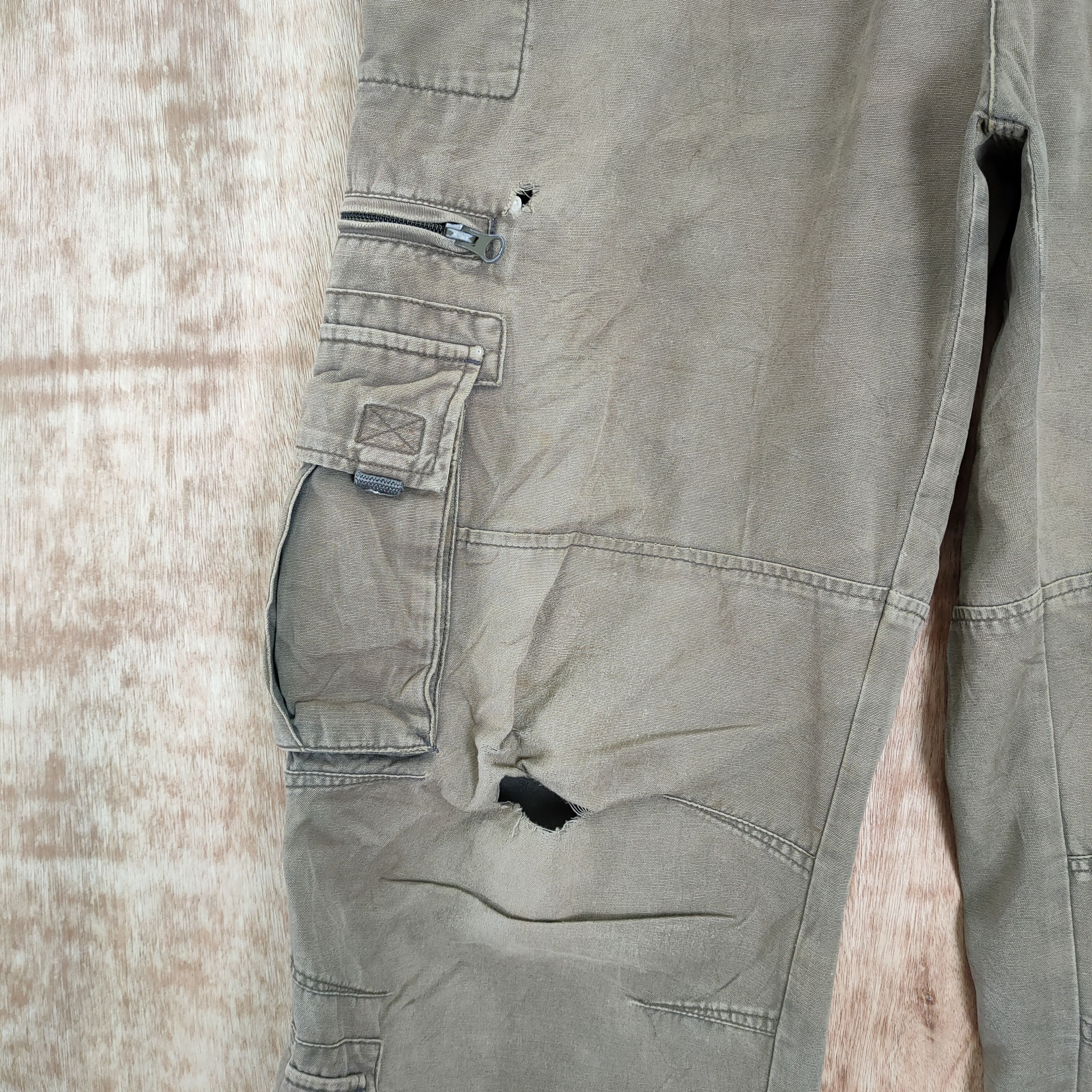 Japanese Brand VINTAGE JAPANESE FADED DISTRESSED KNEE CARGO PANTS Size US 32 / EU 48 - 8 Thumbnail