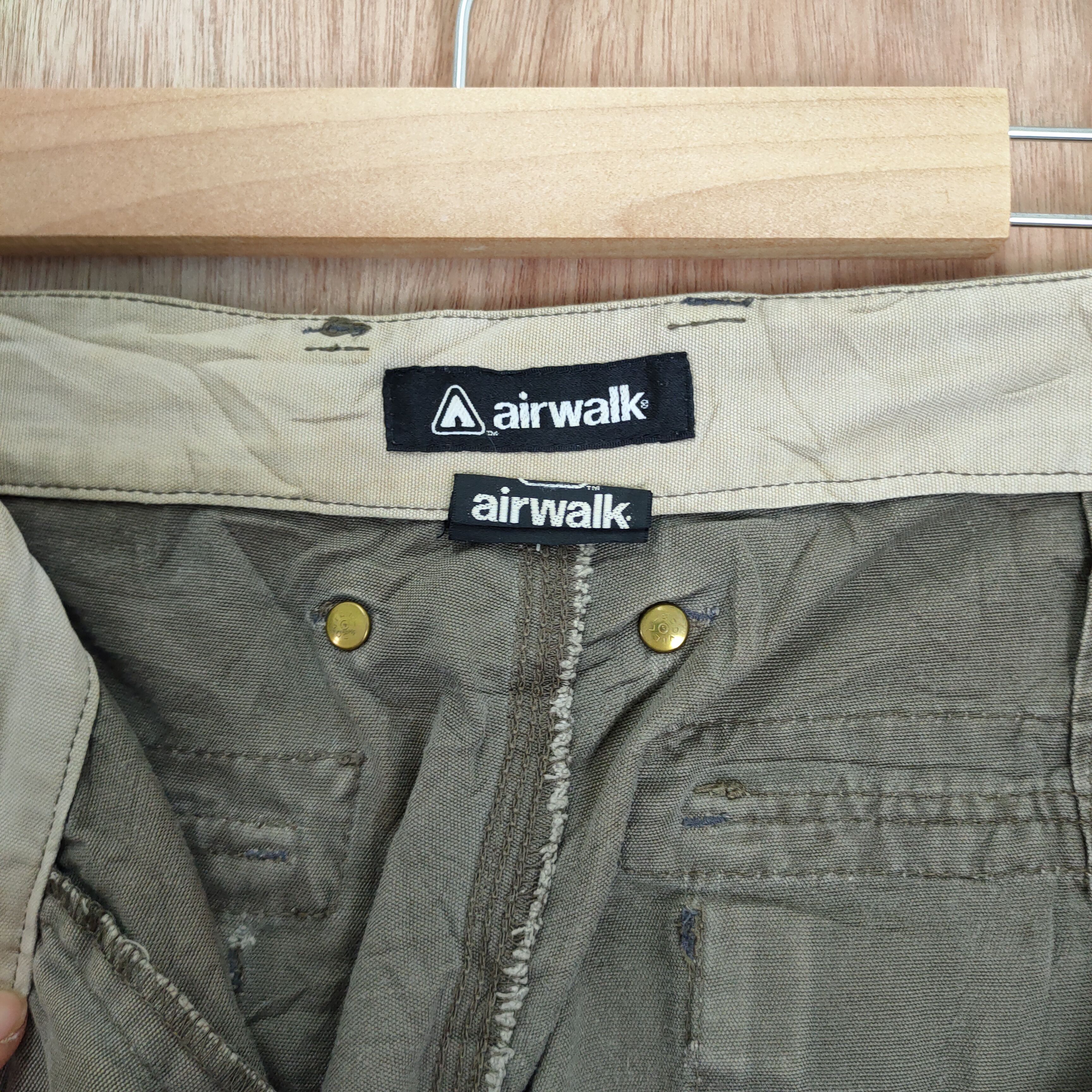 Japanese Brand VINTAGE JAPANESE FADED DISTRESSED KNEE CARGO PANTS Size US 32 / EU 48 - 12 Thumbnail