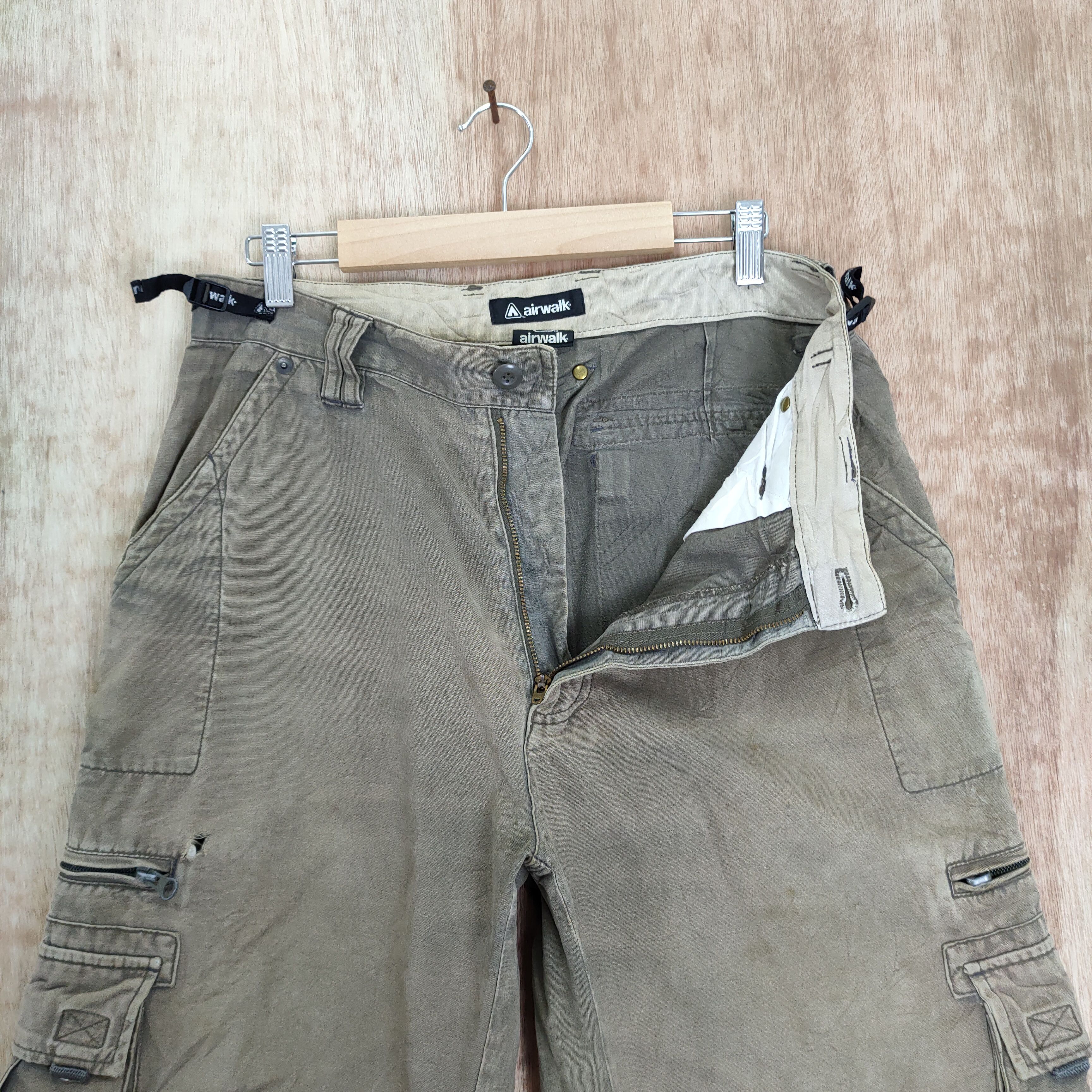 Japanese Brand VINTAGE JAPANESE FADED DISTRESSED KNEE CARGO PANTS Size US 32 / EU 48 - 11 Thumbnail