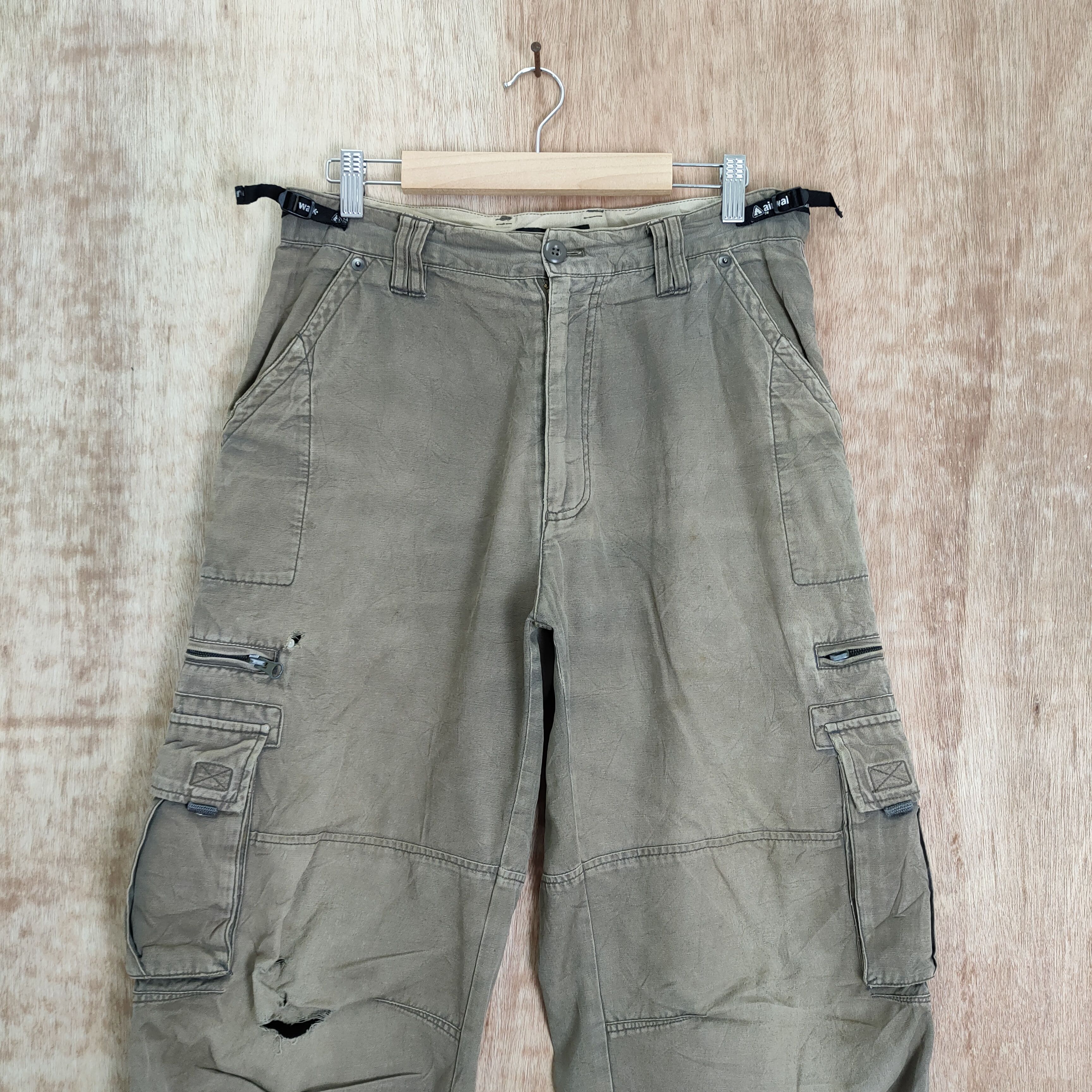 Japanese Brand VINTAGE JAPANESE FADED DISTRESSED KNEE CARGO PANTS Size US 32 / EU 48 - 2 Thumbnail