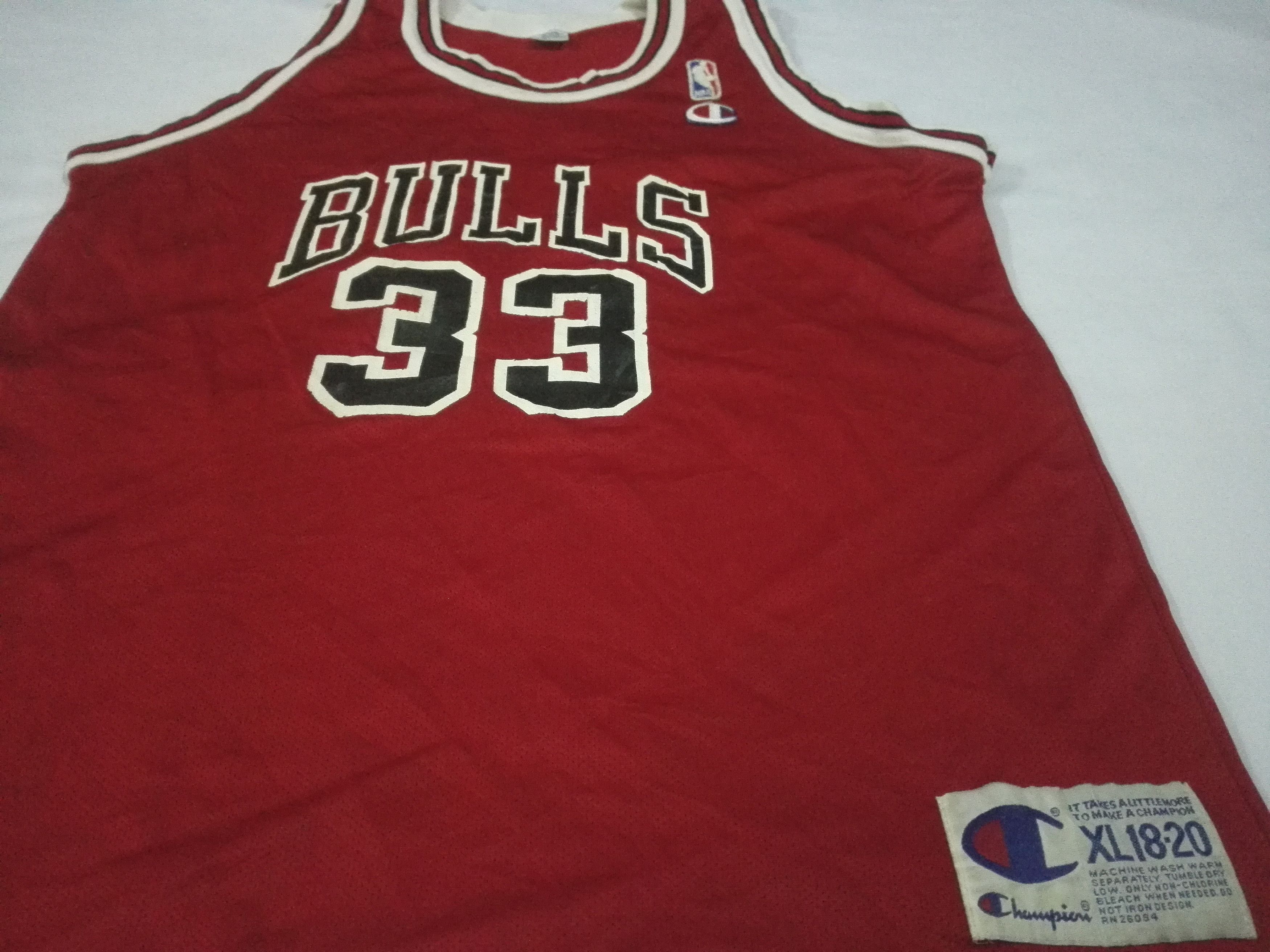 Champion CHICAGO BULLS SCOTTIE PIPPEN Basketball Jersey Size US M / EU 48-50 / 2 - 3 Thumbnail
