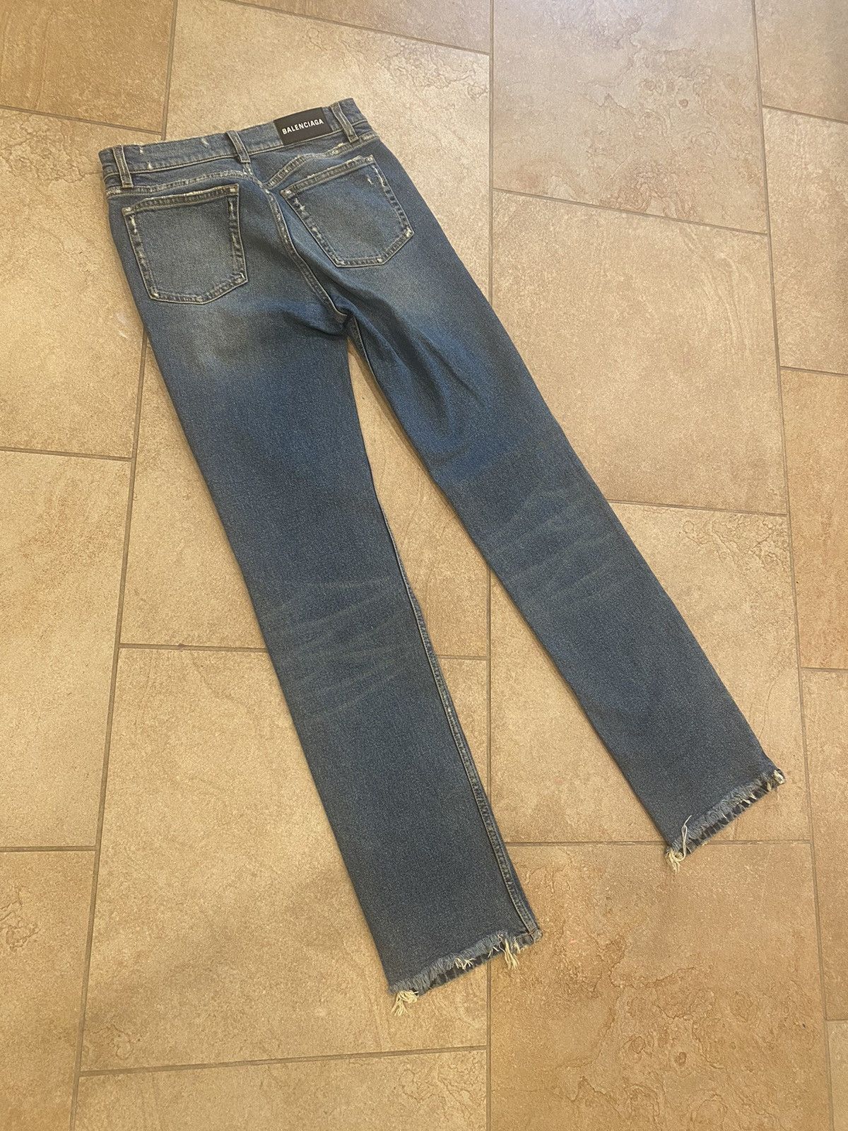 Balenciaga Balenciaga Washed Distressed Denim Jeans Size US 29 - 3 Thumbnail
