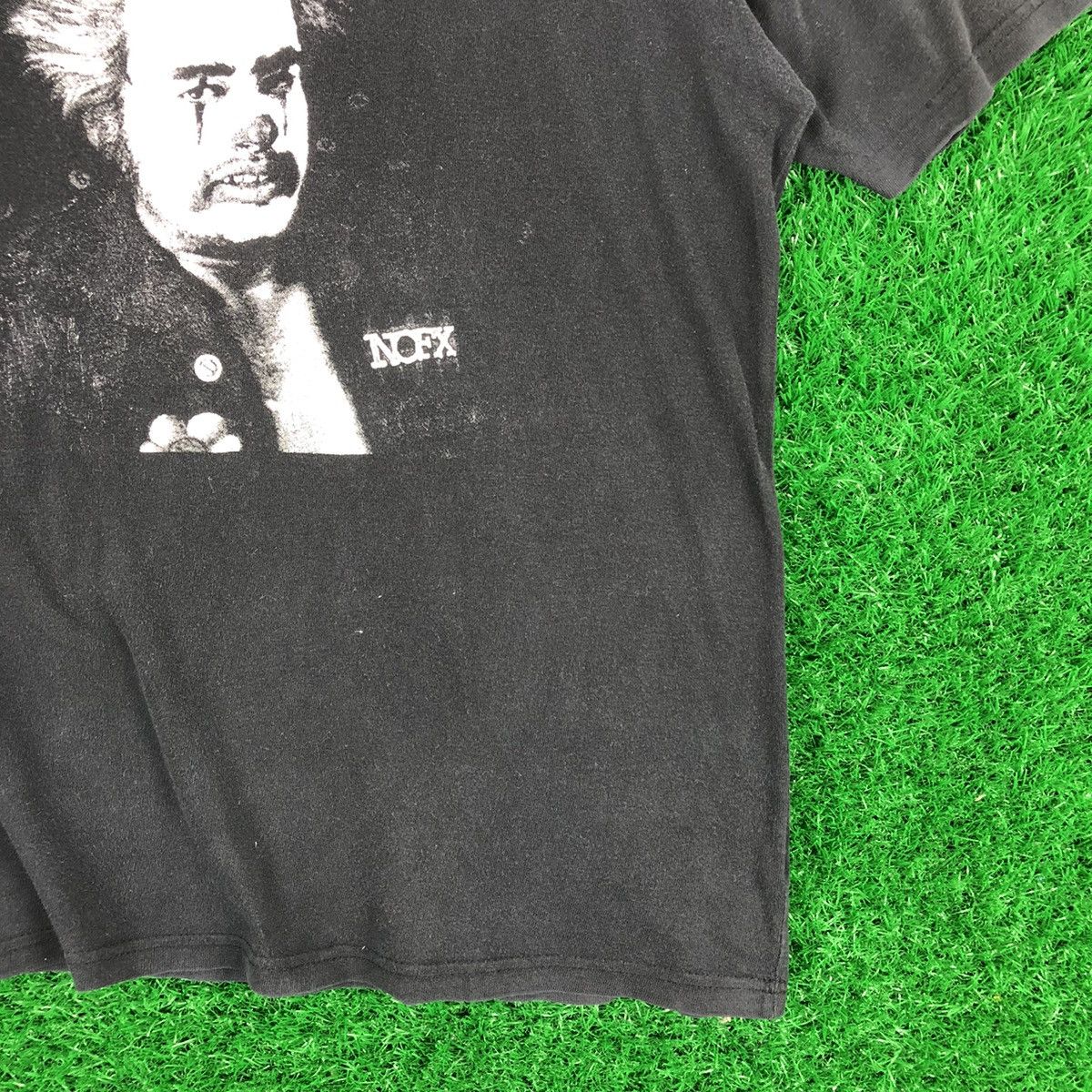 Band Tees × Vintage Vintage NOFX Fat Mike Cokie The Clown Faded Thrashed Tee Size US L / EU 52-54 / 3 - 3 Thumbnail