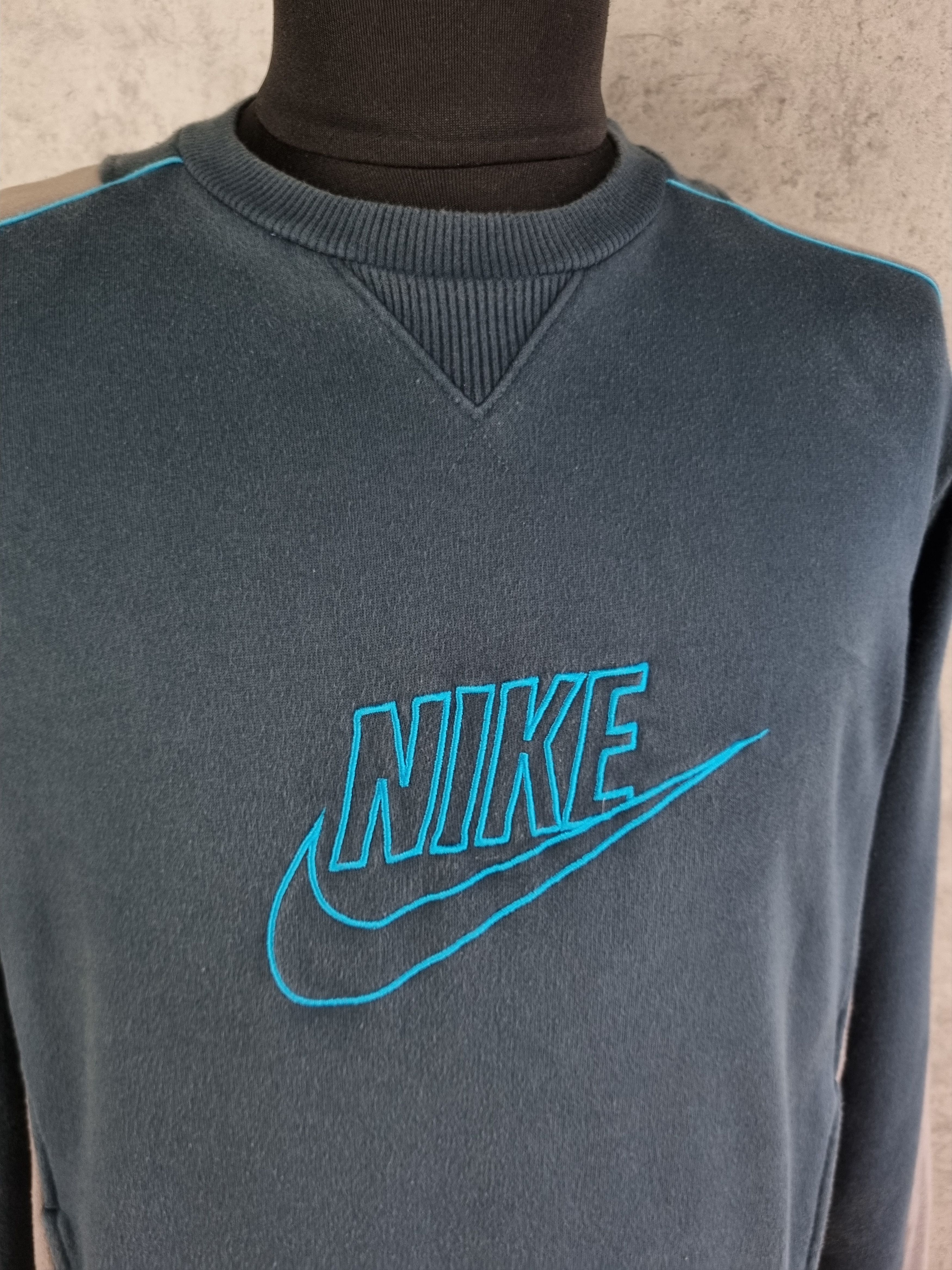 Nike × Vintage Rare 90s NIKE Embroidered Logo Sweatshirt faded Size US L / EU 52-54 / 3 - 9 Thumbnail