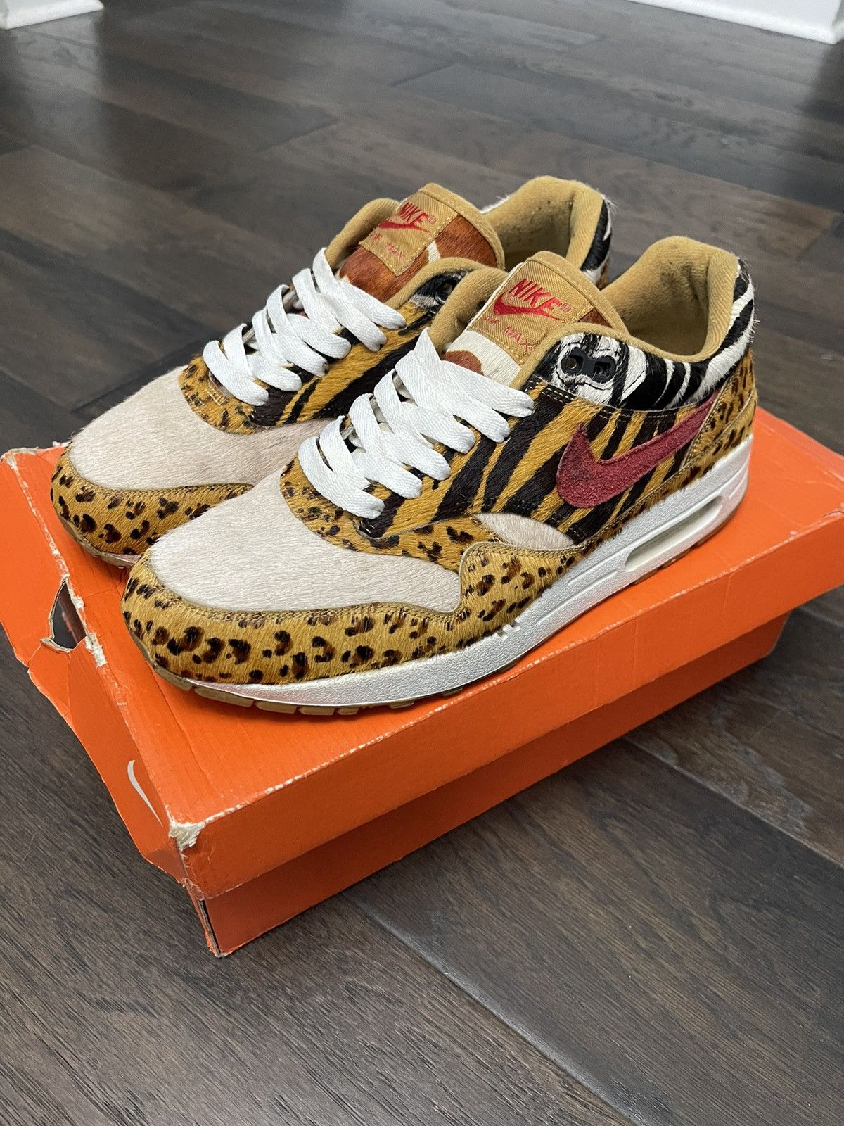 image of Air Max 1 Supreme X Atmos Animal Pack 2006 Shoes, Men's (Size 9)