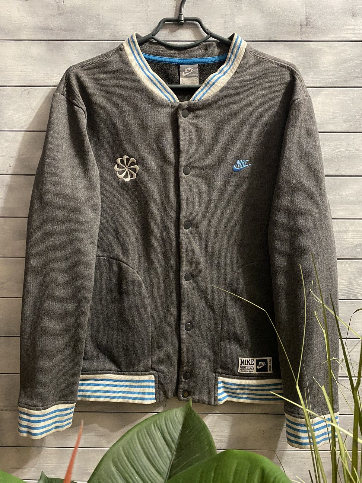 Nike Rare Vintage Bomber Nike. Y2K Drill swoosh style. Size US M / EU 48-50 / 2 - 1 Thumbnail